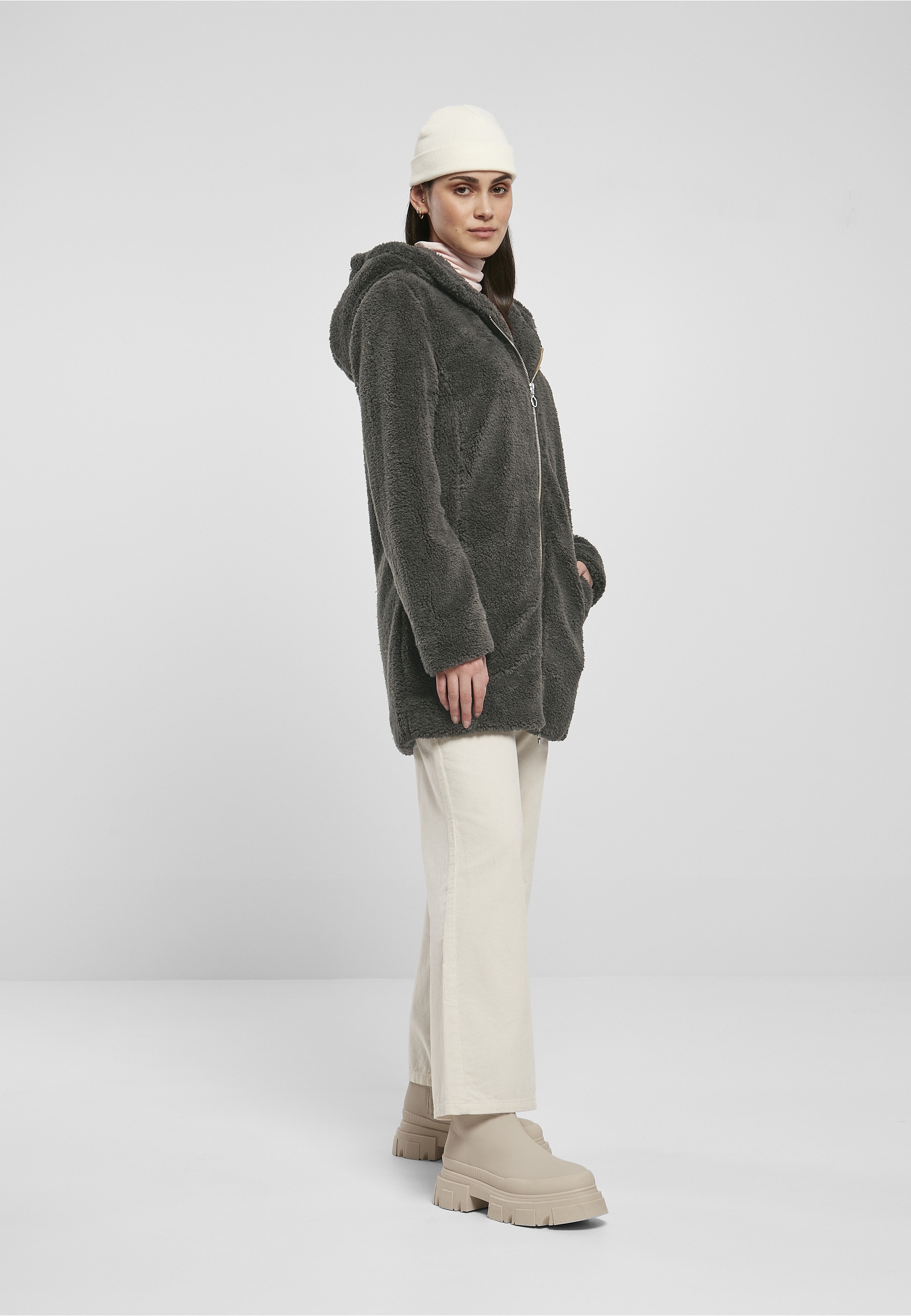 URBAN CLASSICS Langmantel »Urban Classics Damen Ladies Sherpa Jacket«