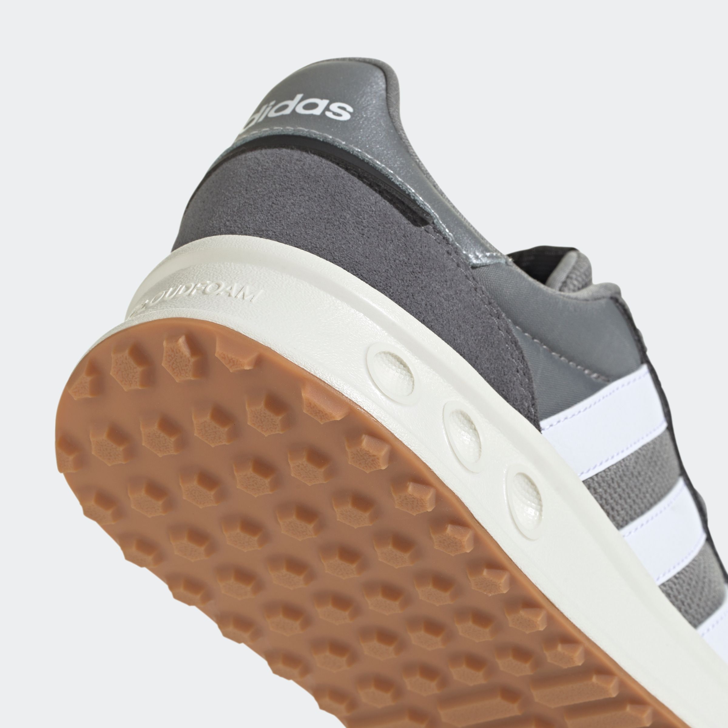 adidas Sportswear Sneaker »RUN 84«, inspiriert vom Design des adidas LA Trainer