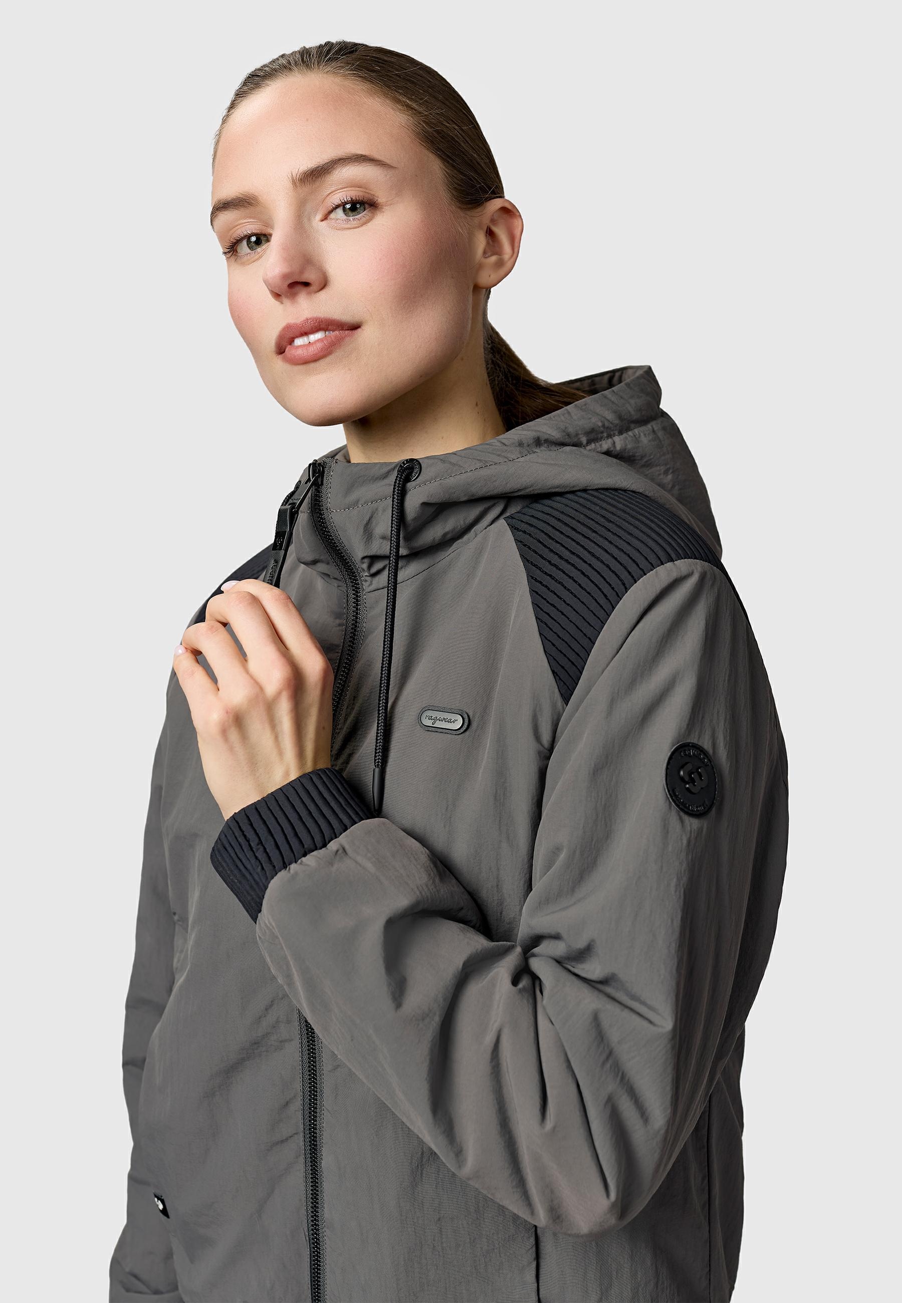 Ragwear Bomberjacke »Chinta Warm YOUMODO« mit Kapuze Warme Übergangsjacke mit elastischen Bündchen