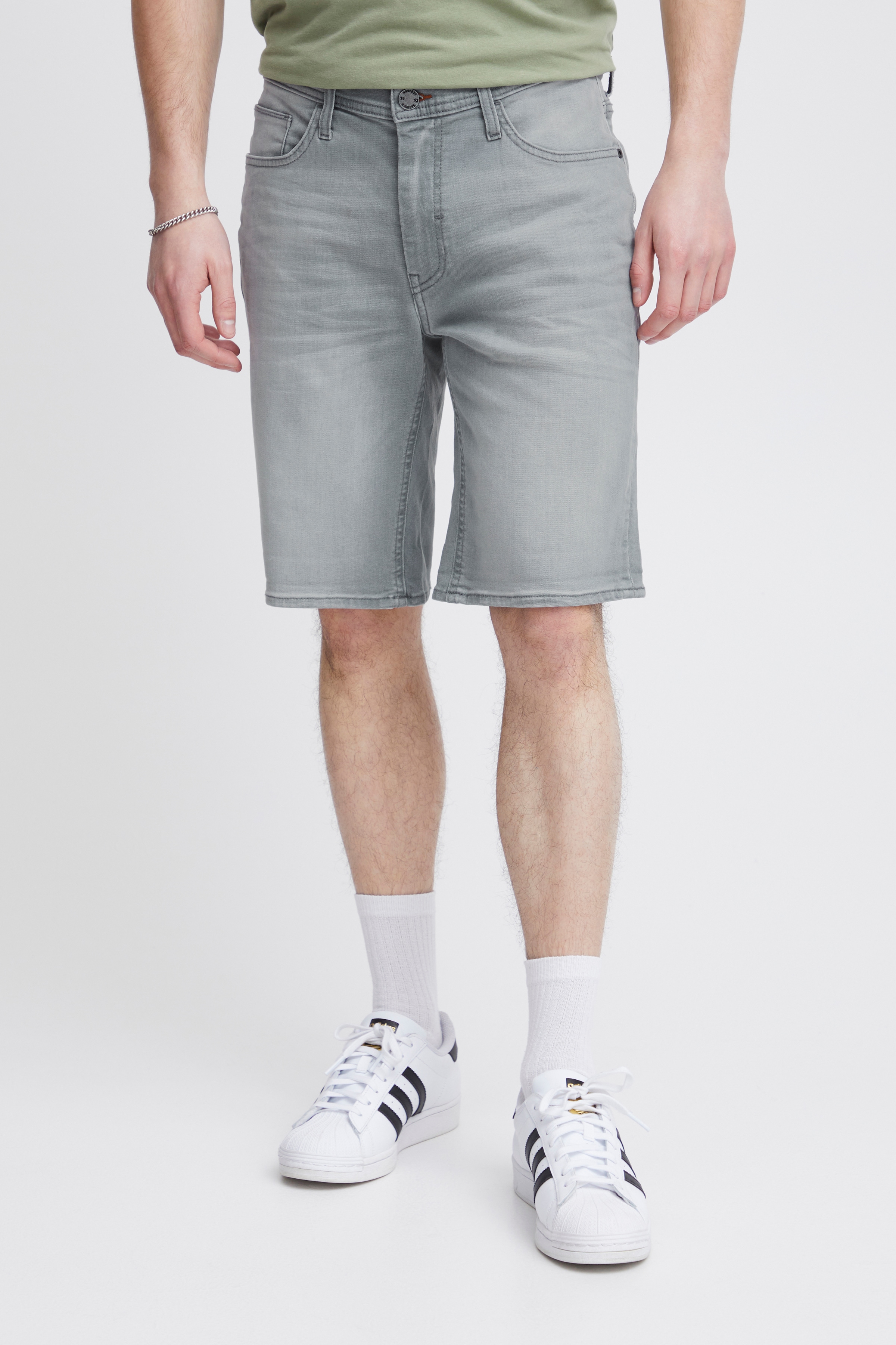 Blend Shorts "BHTWISTER-denimshorts" mit Markenlabel, aus Baumwollmischung, Regular Fit, knielange Form
