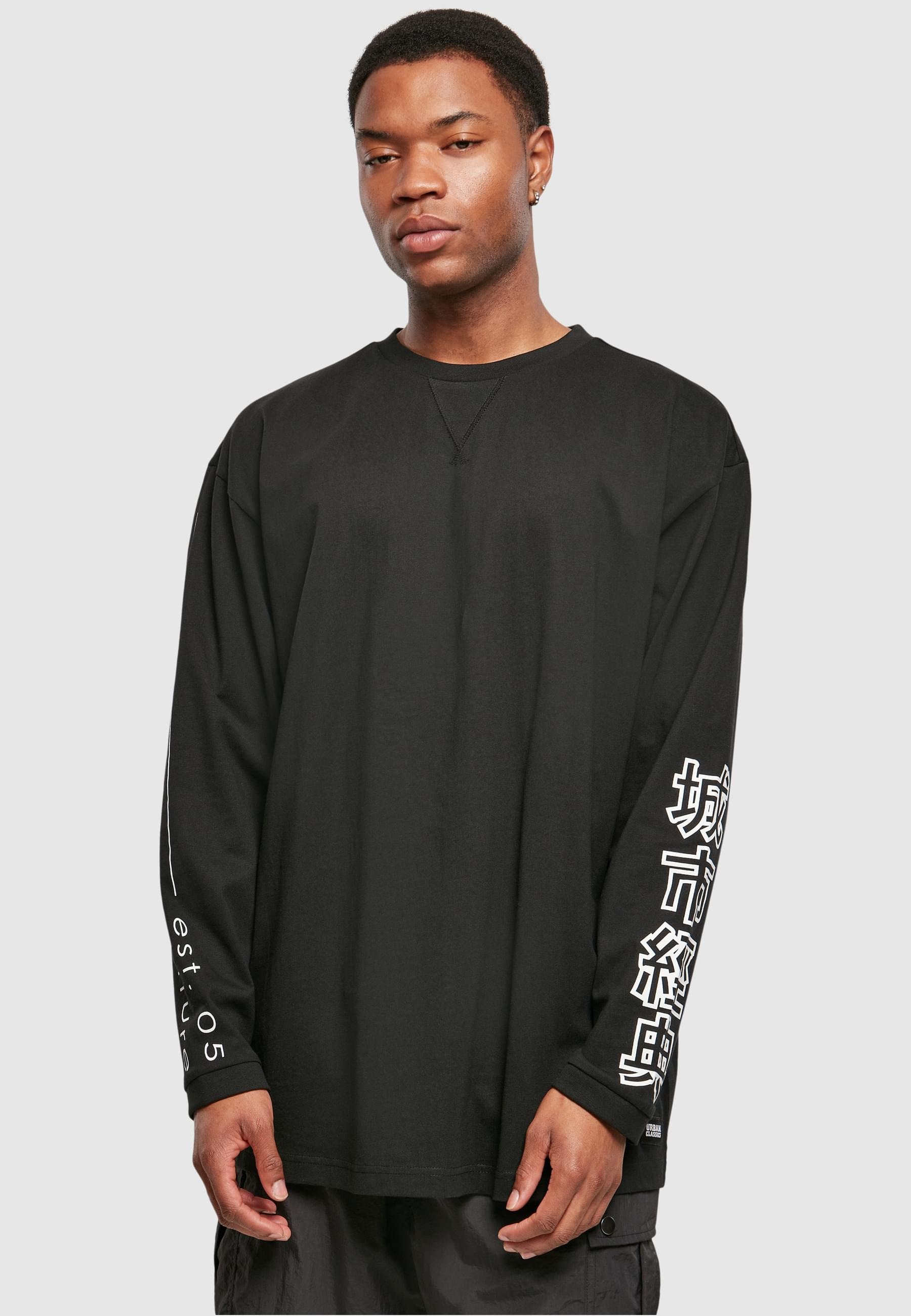 URBAN CLASSICS Langarmshirt »Urban Classics Herren Chinese Symbol Oversized LS«, (1 tlg.)