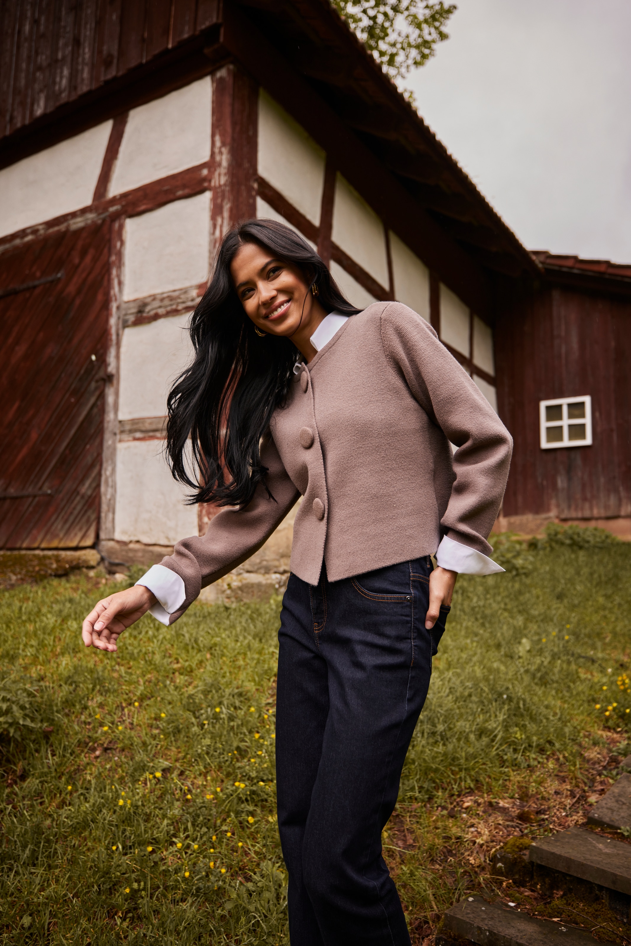 Aniston SELECTED Blusenbody aus super bequemer Qualität mit Stretch