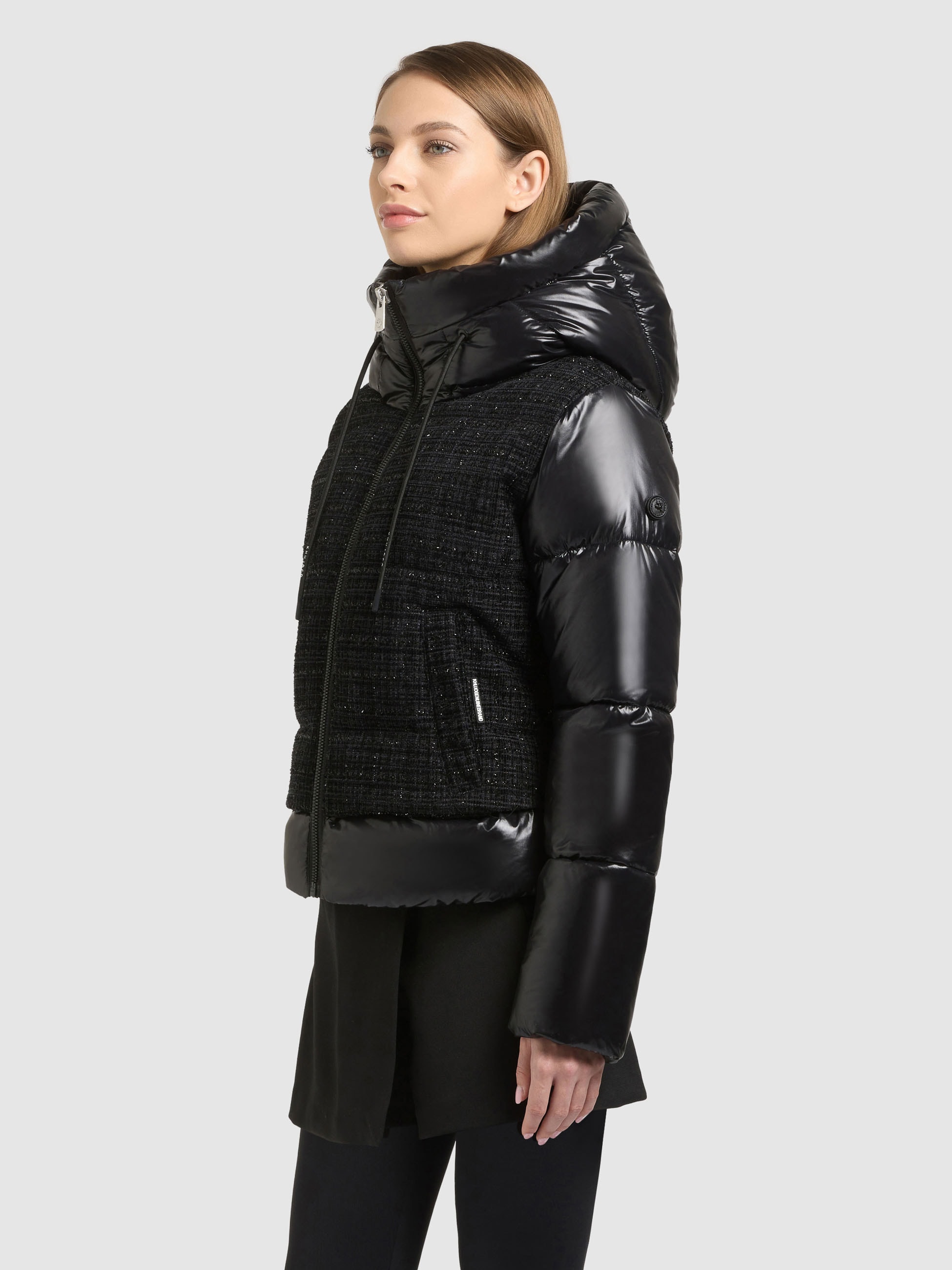 khujo Steppjacke »GRIEDA« mit Kapuze elastische Windstopperbündchen, Materialmix: Stepp und Boucle