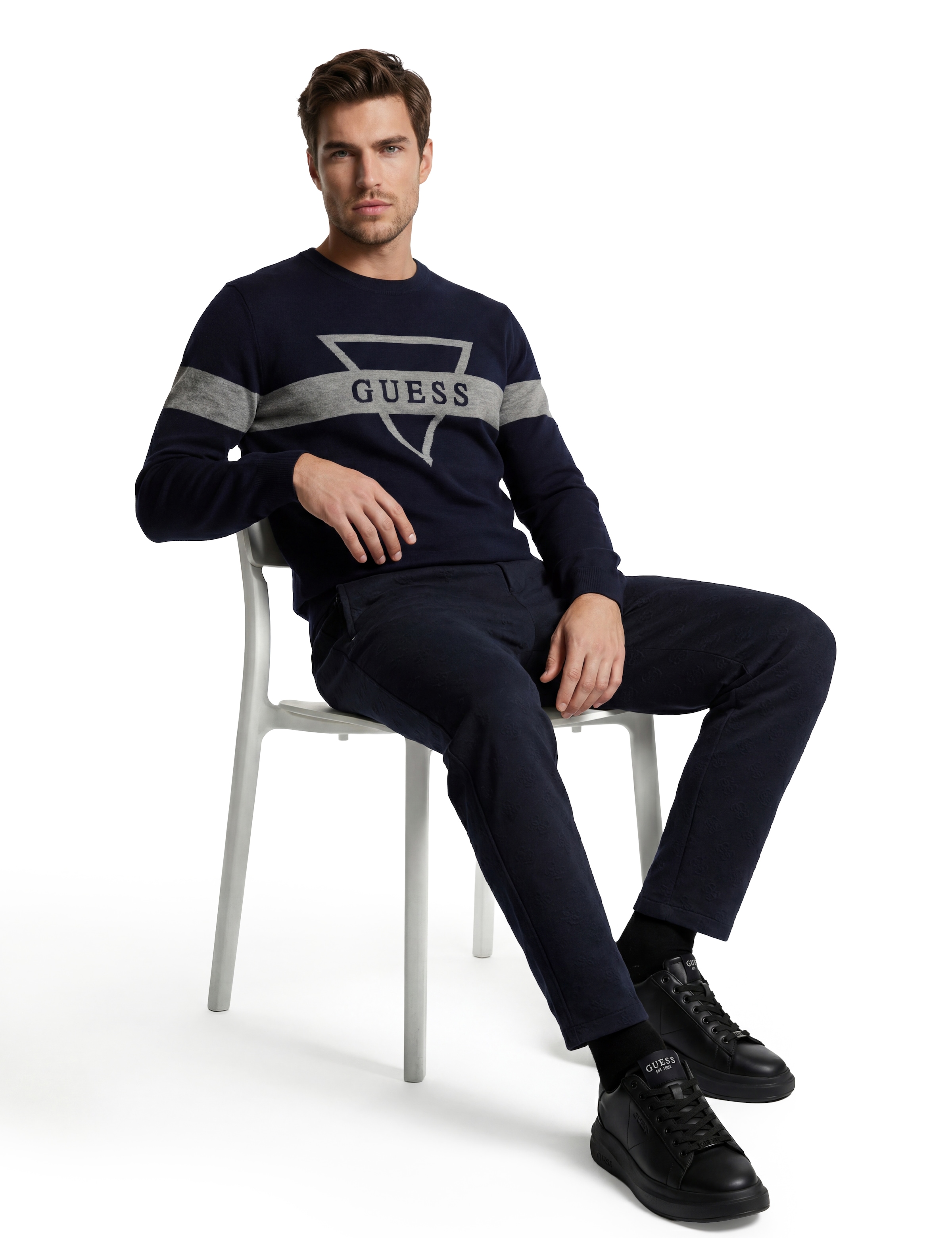 Guess Strickpullover mit Seide und Wolle, Regular Fit, Jacquard-Logo