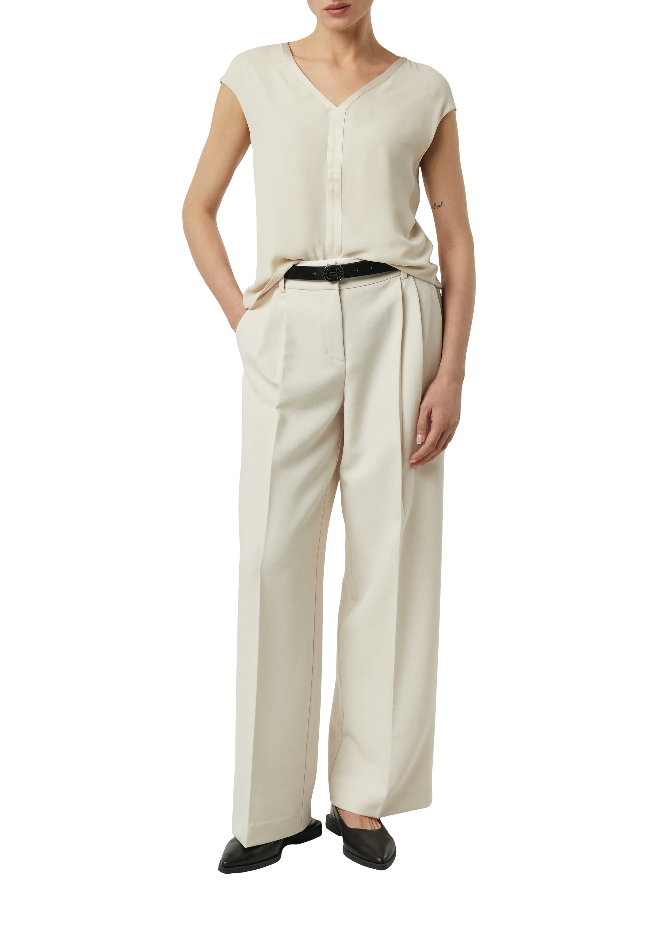 Comma Blusenshirt mit V-Ausschnitt, ärmellos günstig online kaufen