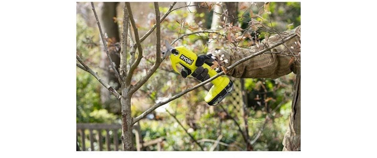 RYOBI Akku-Heckenschere »RYOBI RY18SCA-0« ()