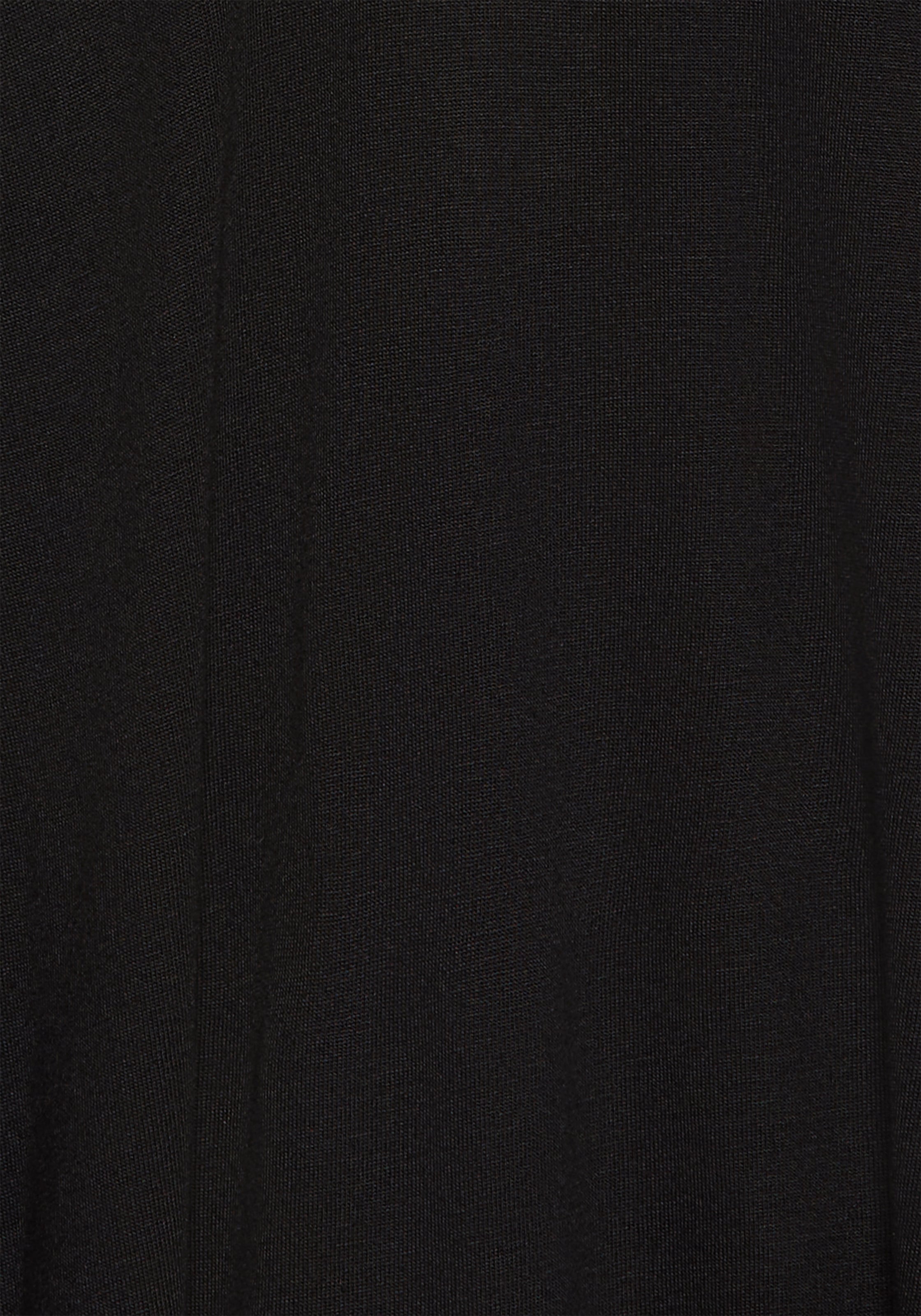 LASCANA Pyjamaoberteil mit Spitzenbesatz am tiefen V-Ausschnitt