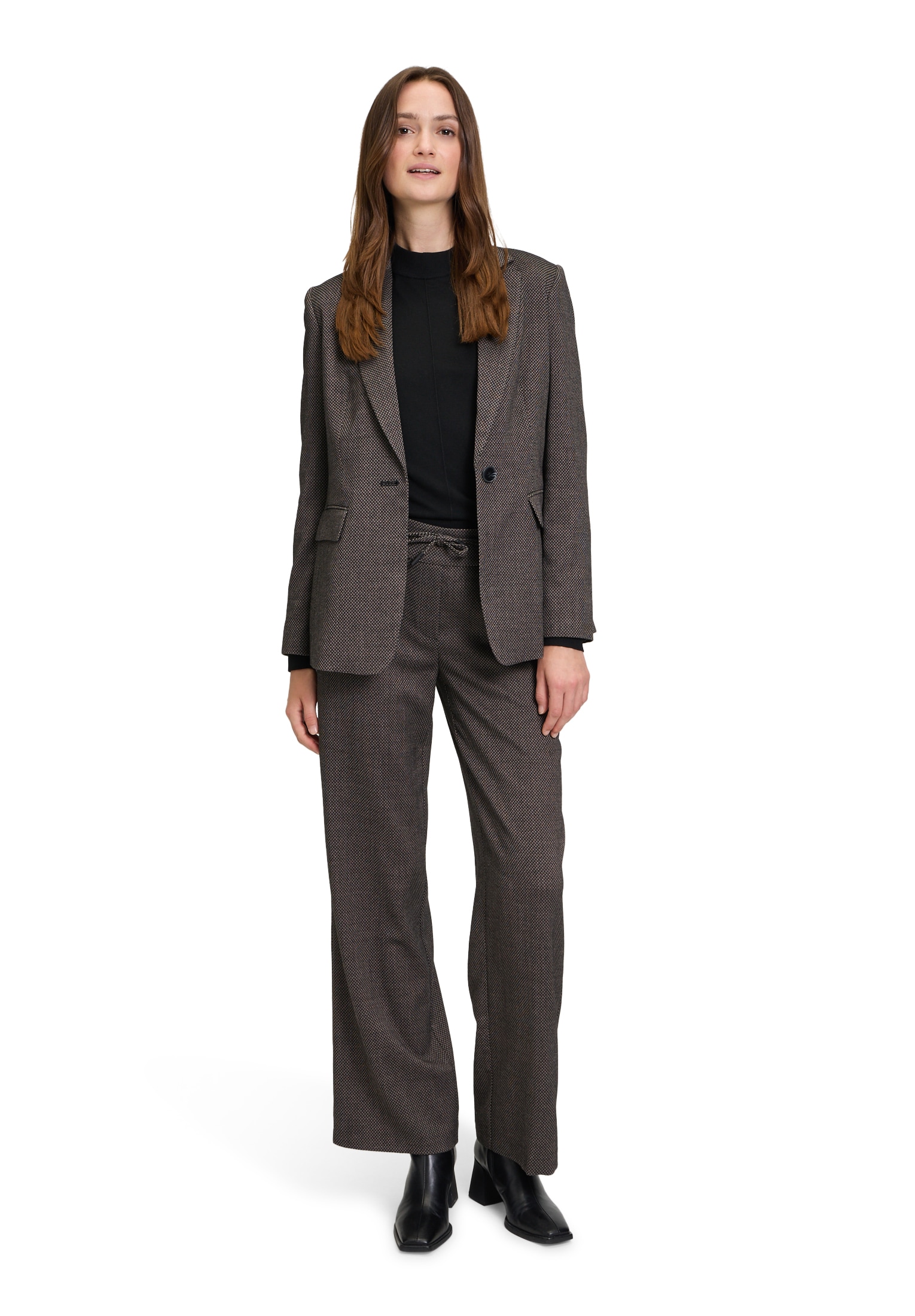 Betty&Co Longblazer »Betty & Co Longblazer mit Taschen«, Nahtführung