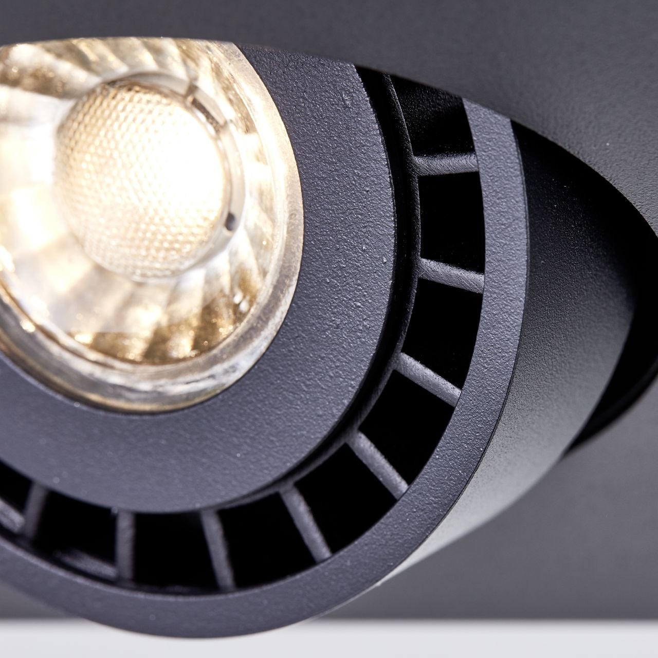 Brilliant Deckenleuchte »Doro«, 3 flammig, Leuchtmittel GU10 | LED wechselbar, 60cm Breite - 3x345 Lumen, 3000 Kelvin, warmweißes Licht GU10 Fassung