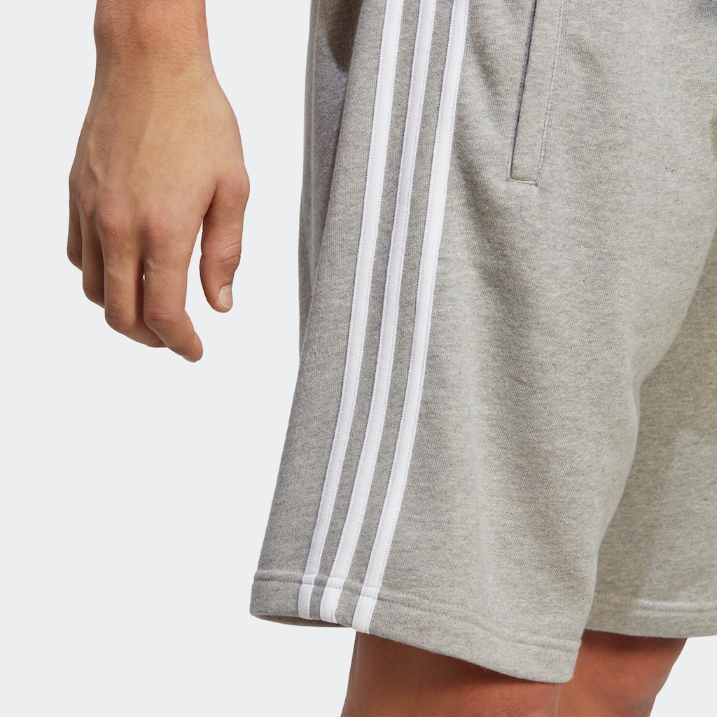 adidas Originals Shorts »ADICOLOR CLASSICS 3-STREIFEN SWEAT«, (1 tlg.)