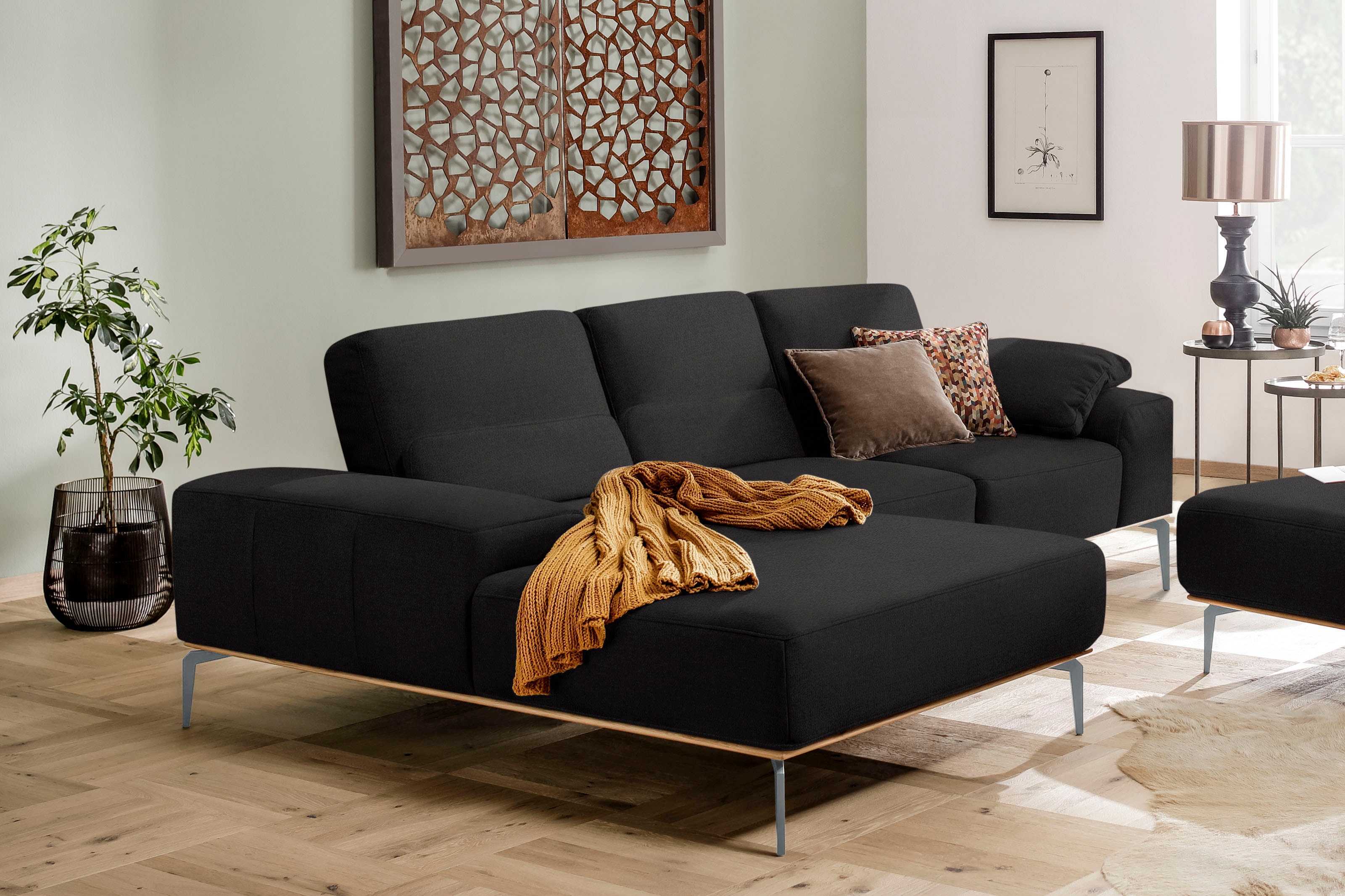 W.SCHILLIG Ecksofa "run, Designsofa mit tollem Sitzkomfort, bequem, L-Form" mit elegantem Holzsockel, Füße in Silber matt, Breite 279 cm
