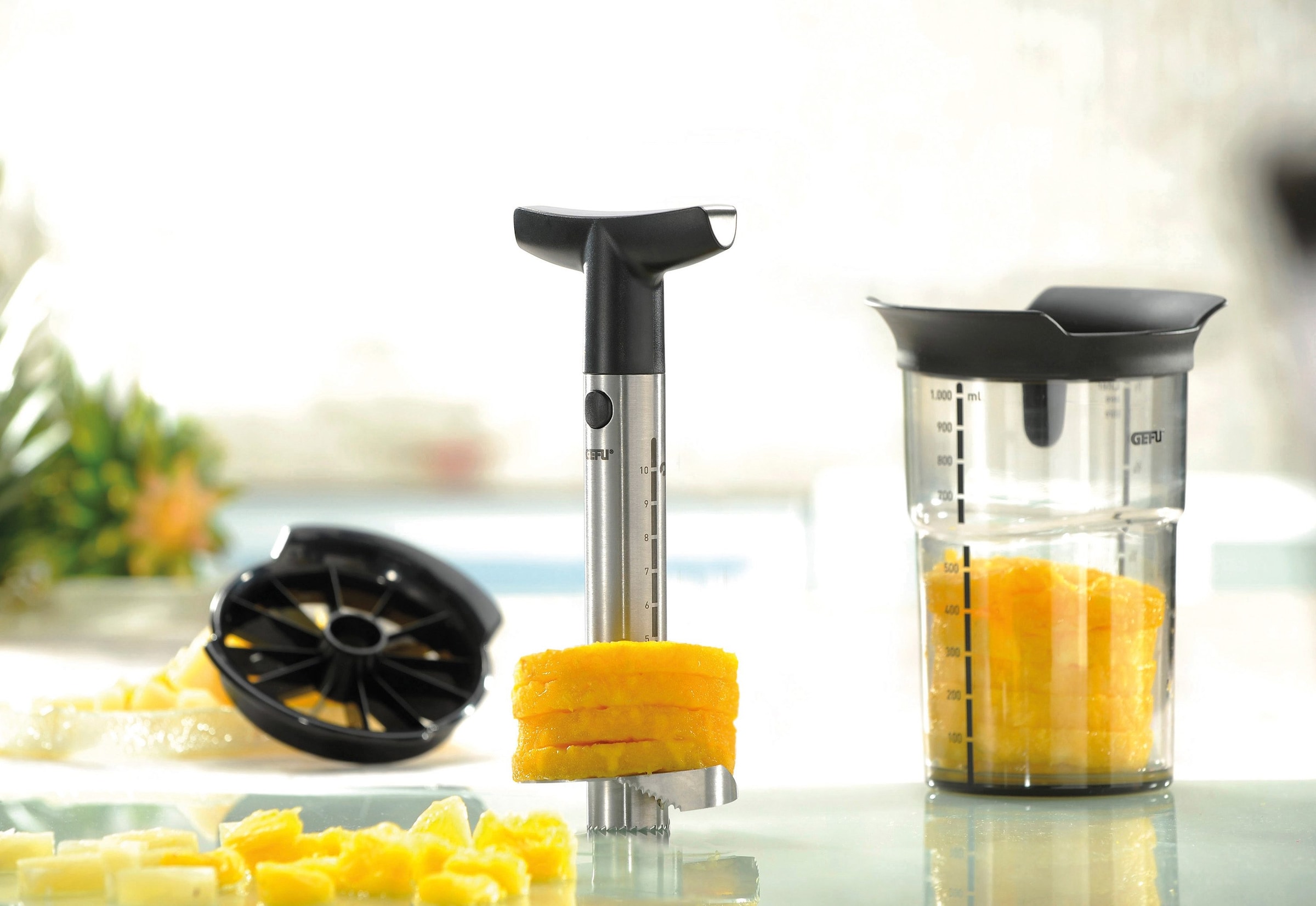 GEFU Obstschneider "PROFESSIONAL PLUS", schwarz, Küchenschneider, hochwertige Edelstahlklingen