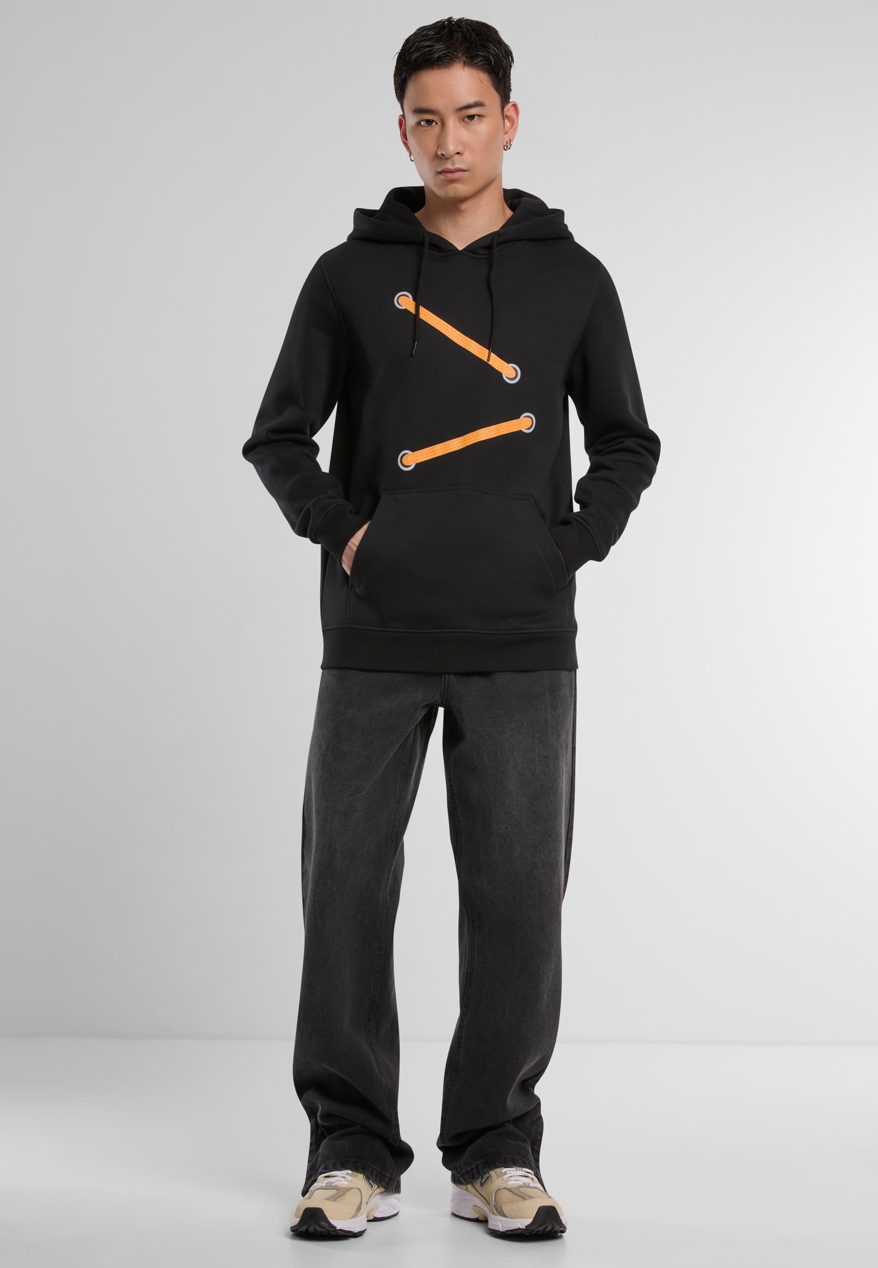 MisterTee Kapuzensweatshirt »MisterTee Herren Laces Hoody«, (1 tlg.)