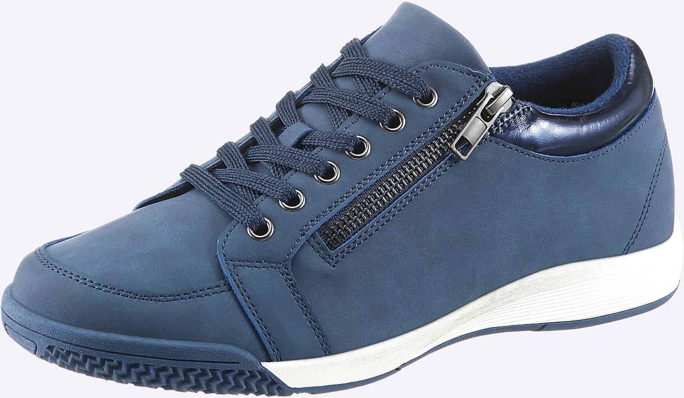 Casual Looks Sneaker
