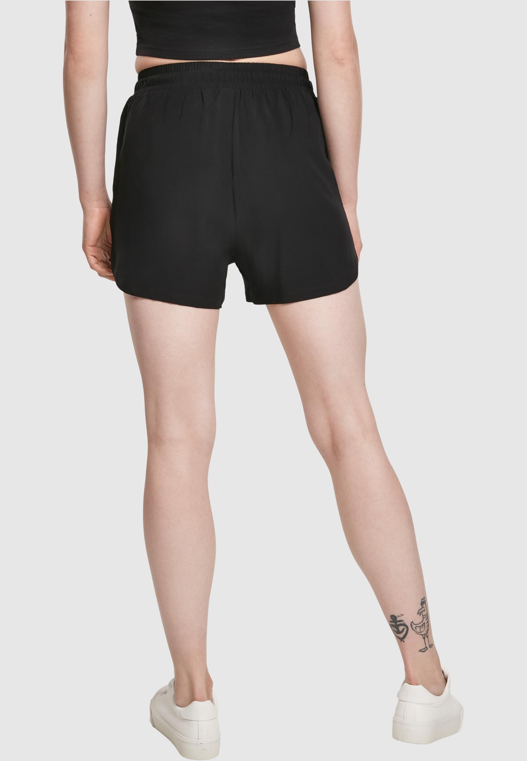 URBAN CLASSICS Stoffhose »Urban Classics Damen Ladies Viscose Resort Shorts«, (1 tlg.)