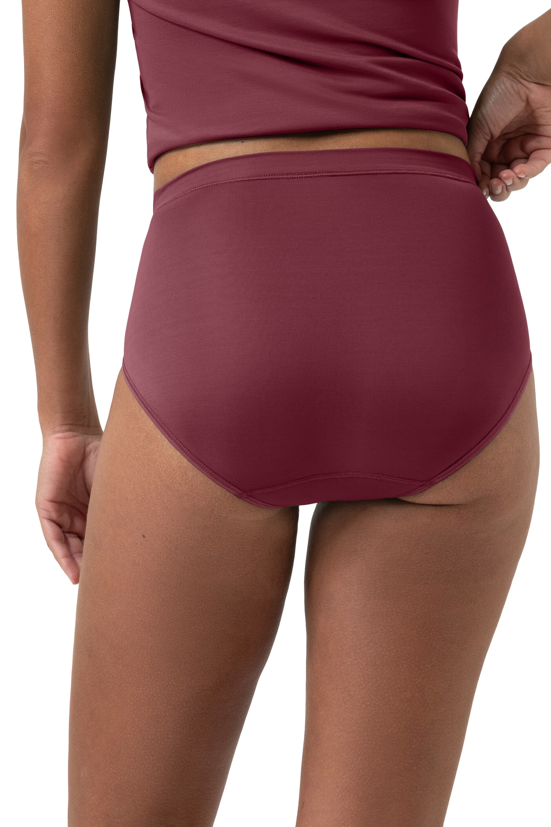 Mey Taillenslip »SERIE EMOTION« Ohne auftragende Seitennähte