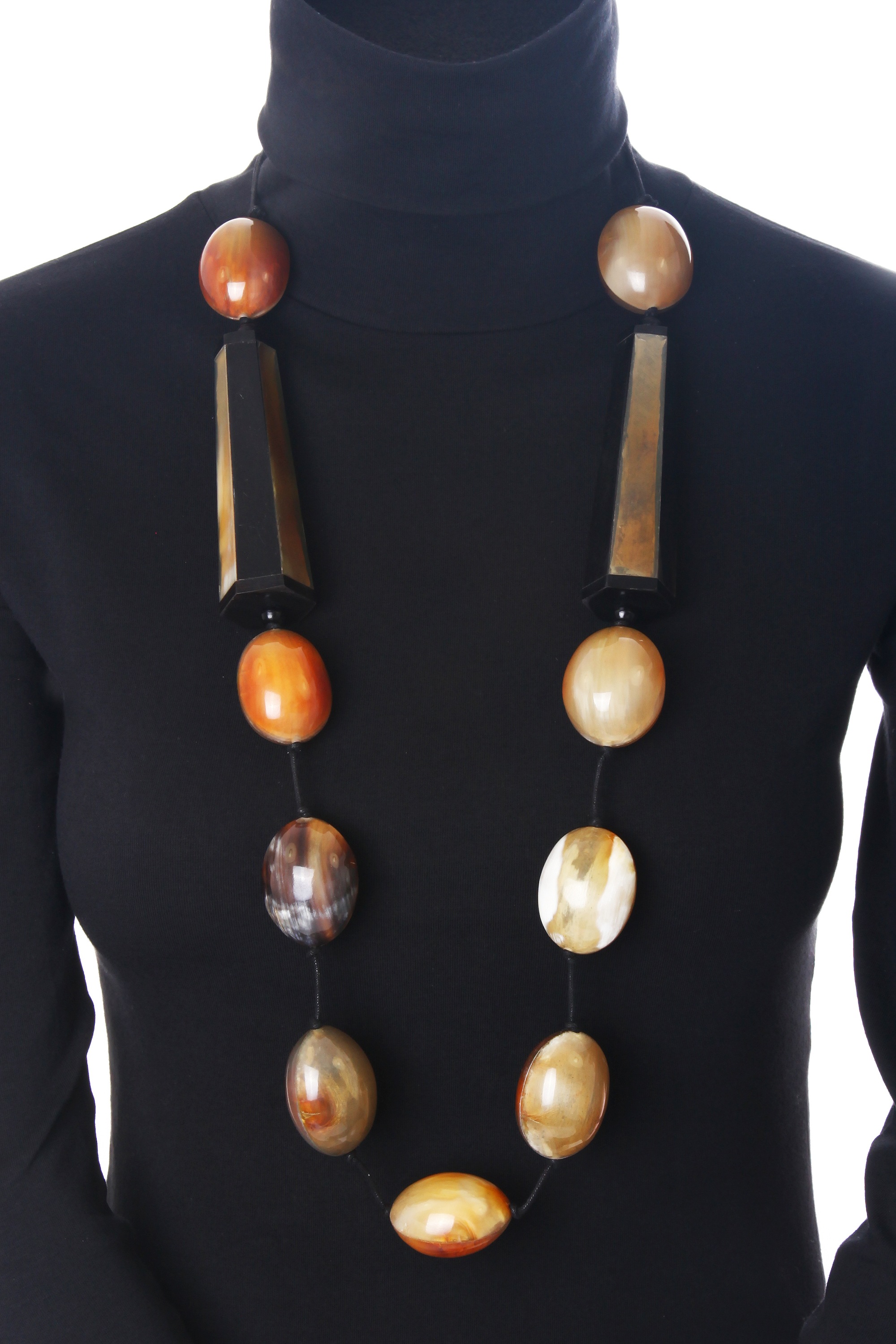 COLLEZIONE ALESSANDRO Lange Kette »Inoa«, zwei große Hornelemente