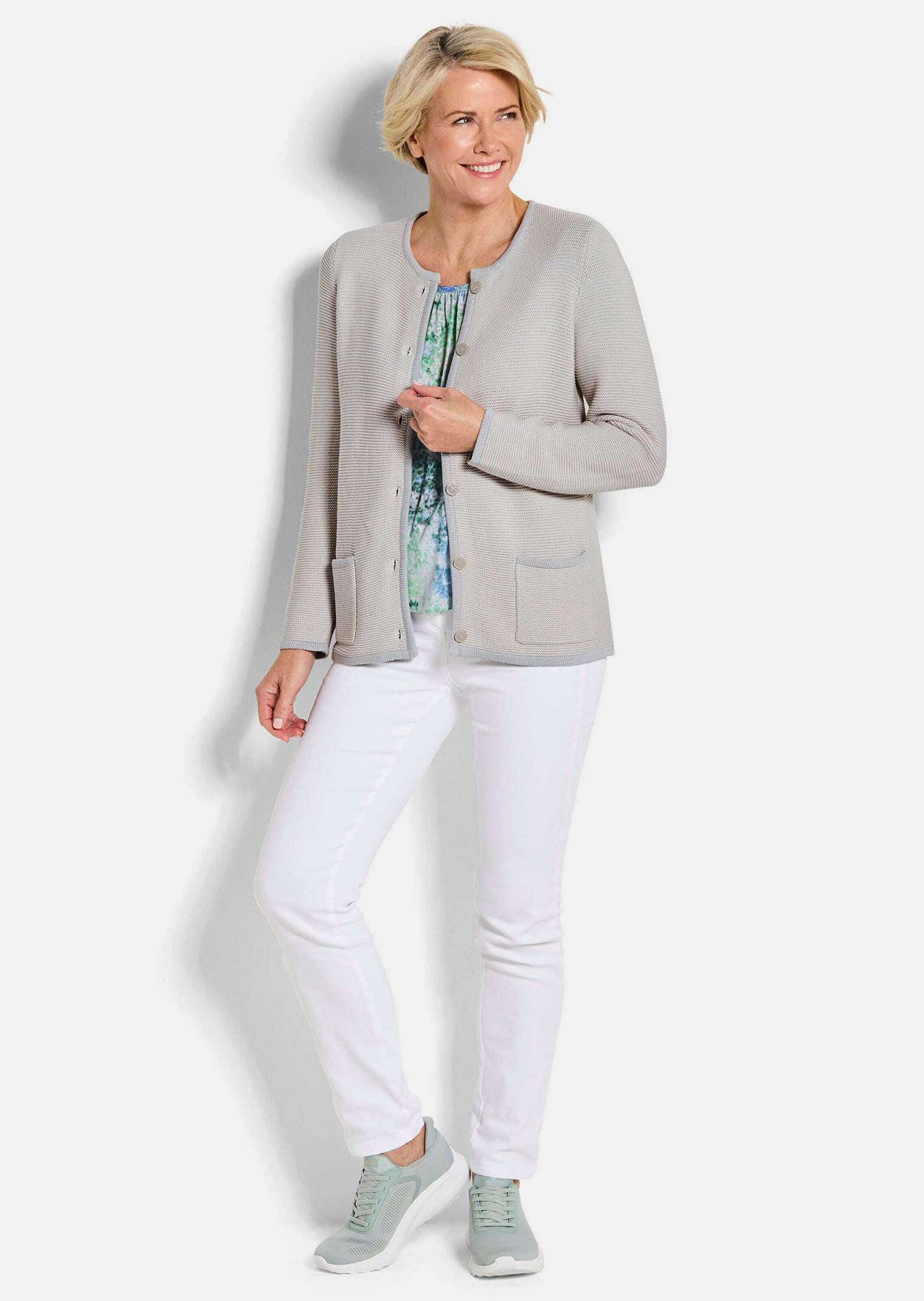 GOLDNER Strickjacke »Elegante Strickjacke mit Taschen« Knöpfe in Perlmutoptik