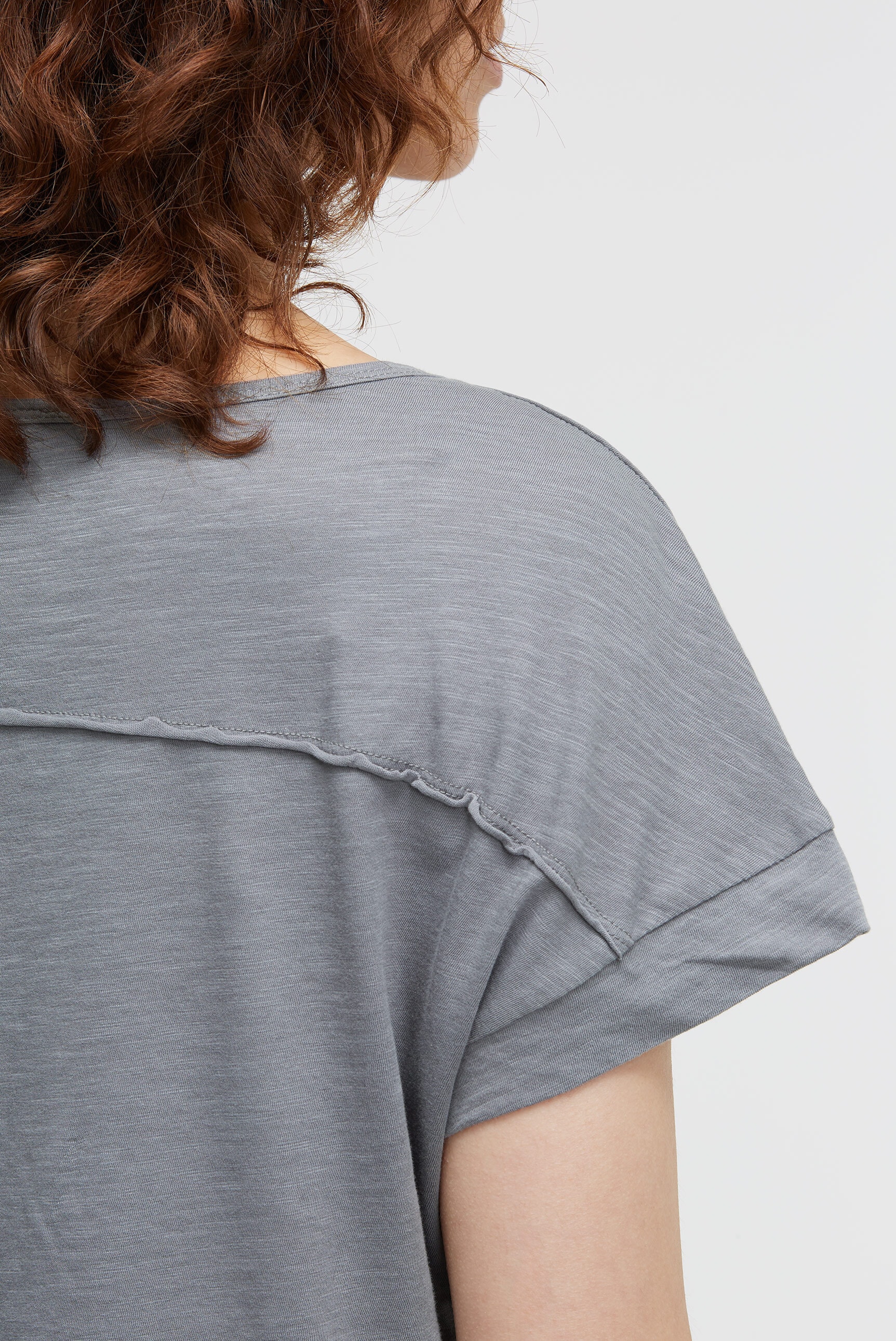 SOCCX Rundhalsshirt, mit überschnittenen Schultern
