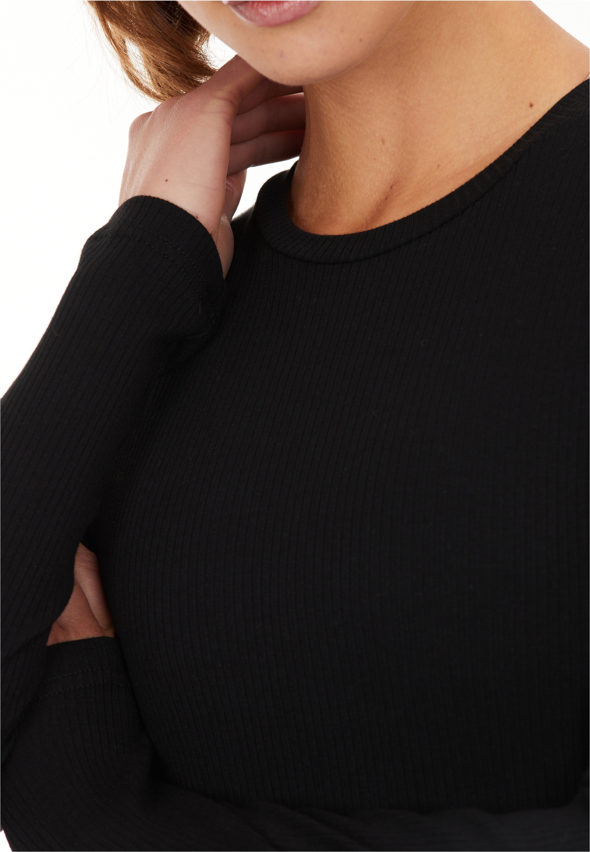 ATHLECIA Langarmshirt »Lankae«, (1 tlg.), mit feuchtigkeitsregulierenden Eigenschaften und 4-Wege-Stretch