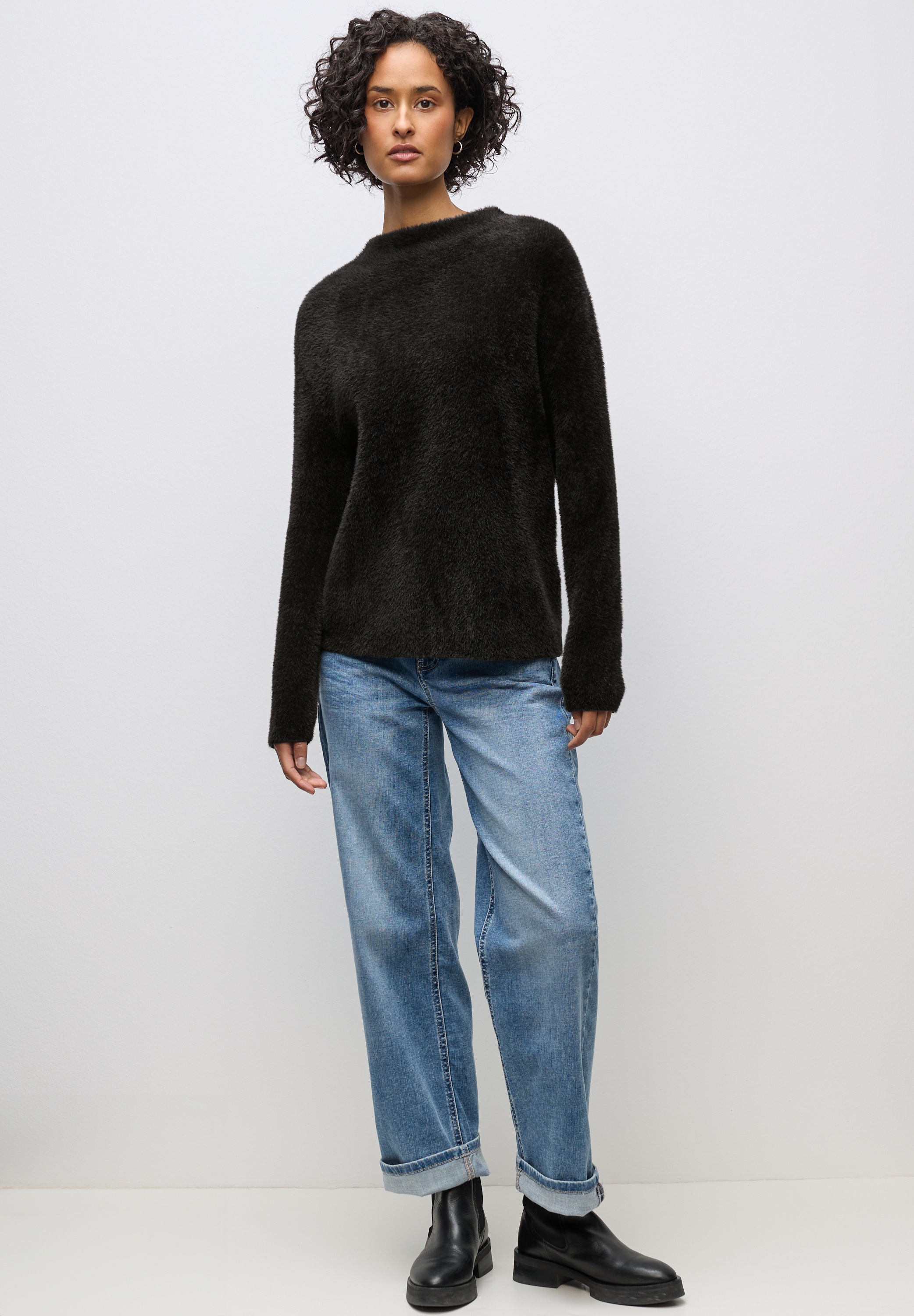 Thumbnail - STREET ONE Stehkragenpullover aus softem Materialmix