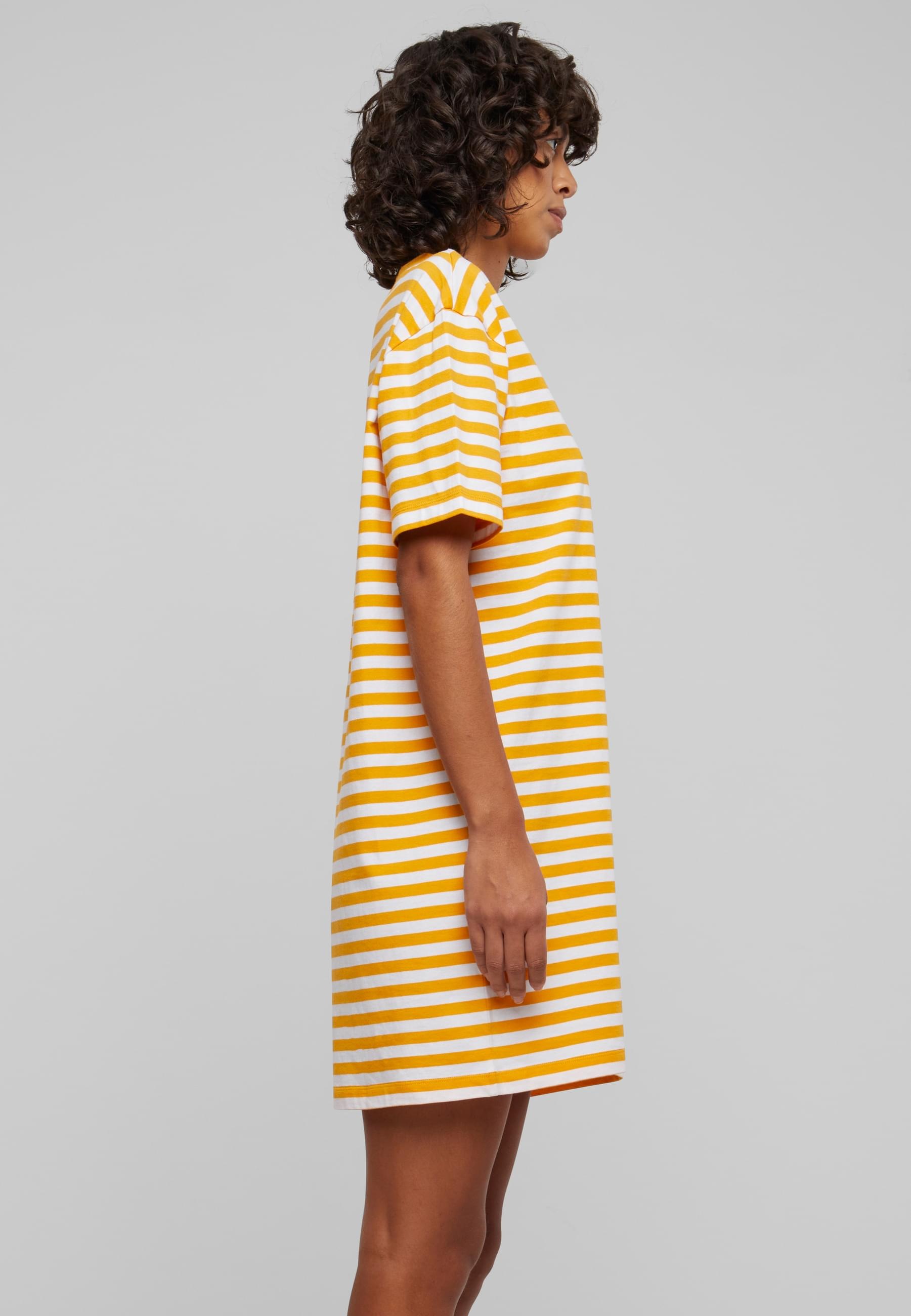 URBAN CLASSICS Shirtkleid »Urban Classics Damen Ladies Oversized Striped Tee Dress«, (1 tlg.)