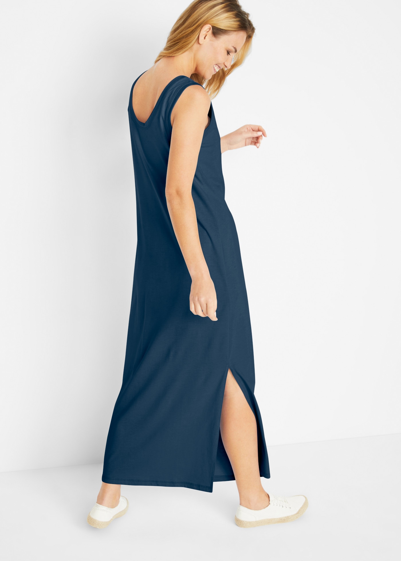 bonprix Jerseykleid aus Baumwolle und Polyester, seitlicher Schlitz, taillierte Passform