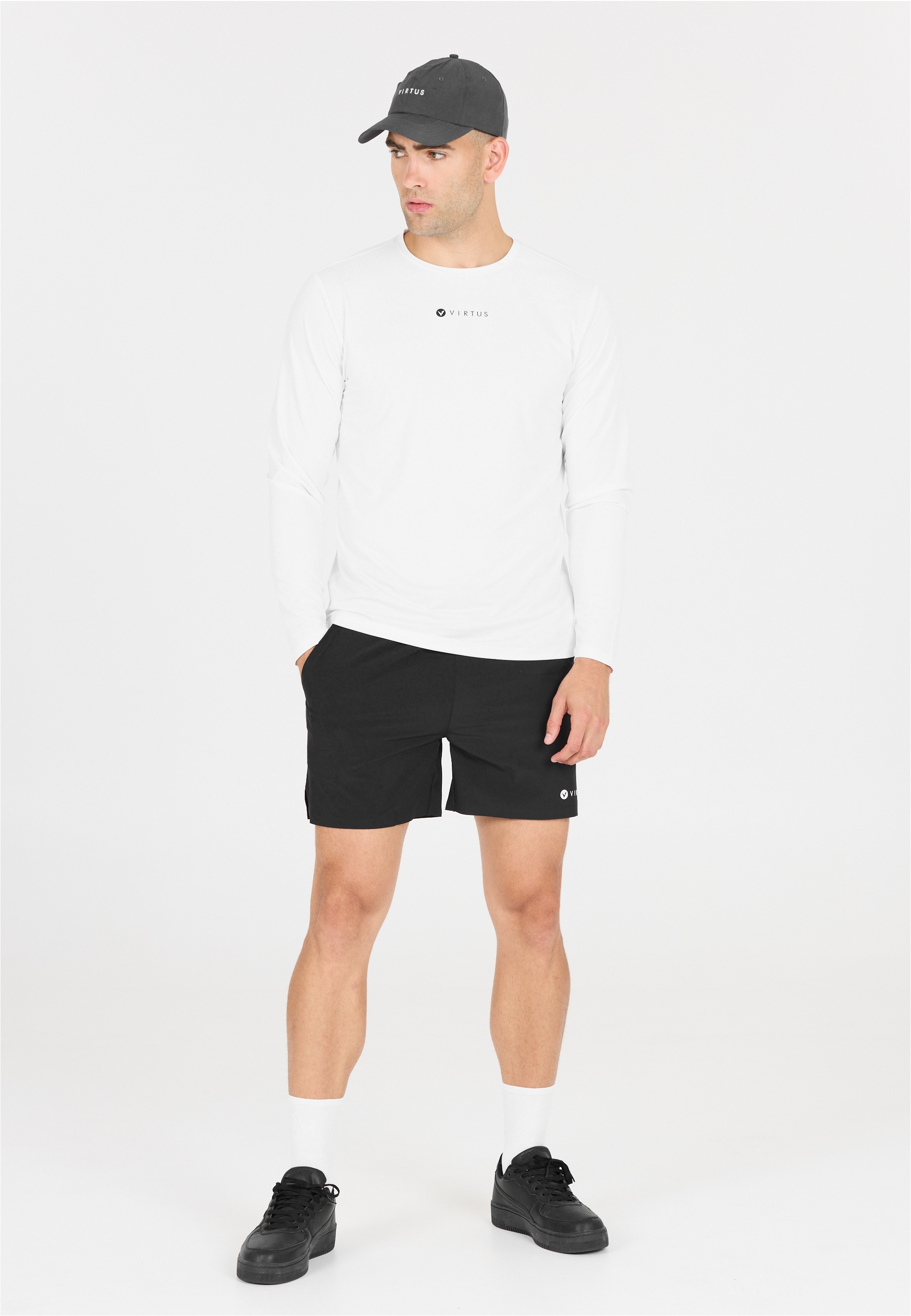 Virtus Shorts »Berk«, mit Quick-Dry-Funktion