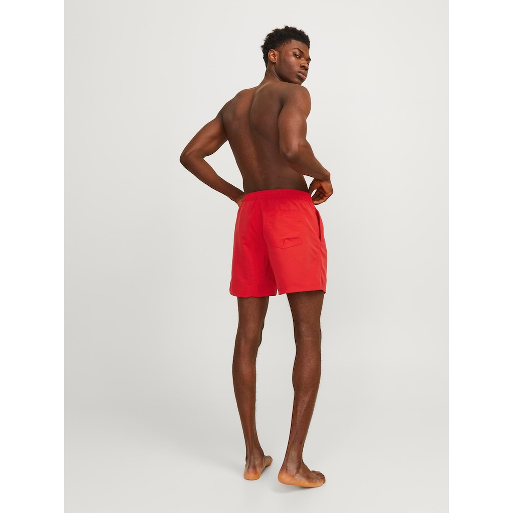 Jack & Jones Badeshorts »JPSTFIJI JJSWIM SOLID SN LY«, gut geschnittene Schwimm-Shorts für den Strand aus recyceltem Garn