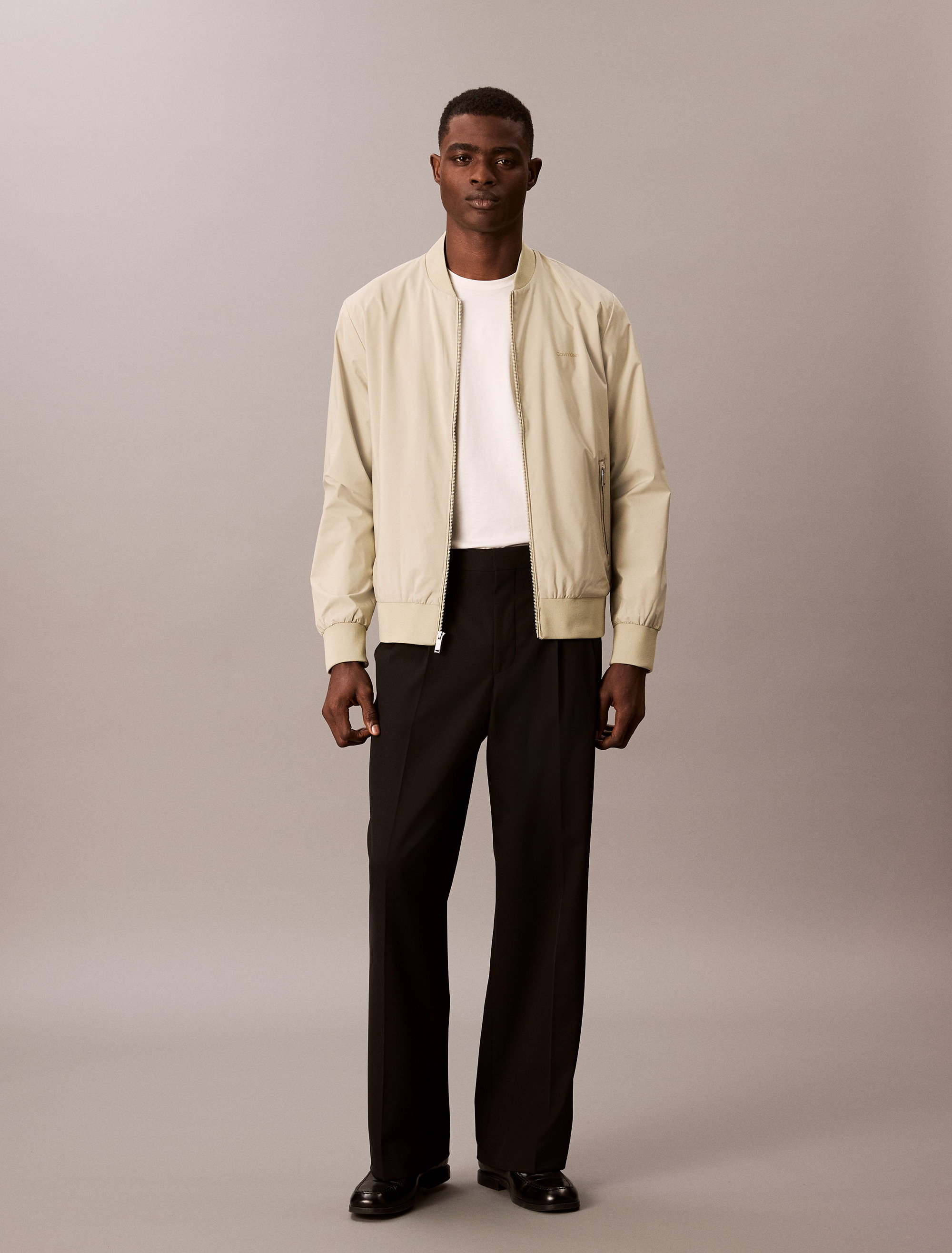 Calvin Klein Bomberjacke »MATTE BOMBER«, mit Label