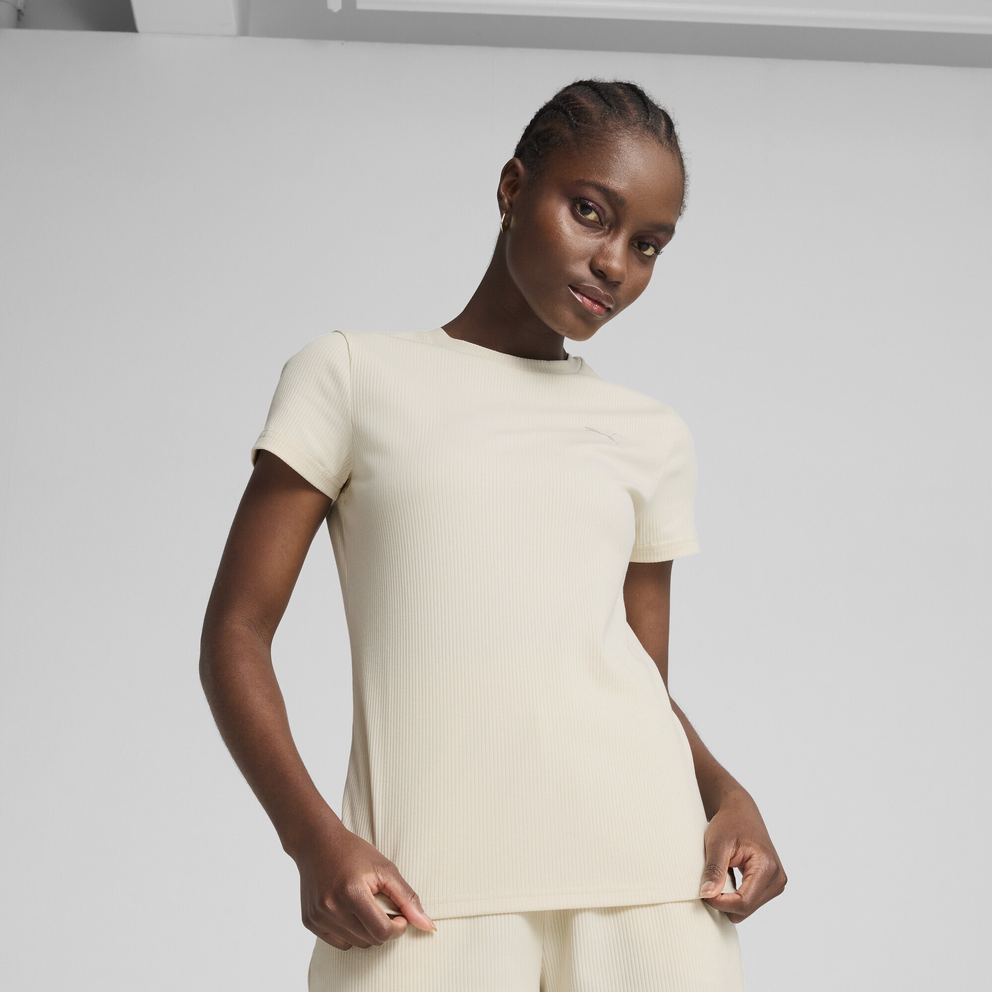PUMA T-Shirt »ESS ELEVATED Geripptes T-Shirt Damen«