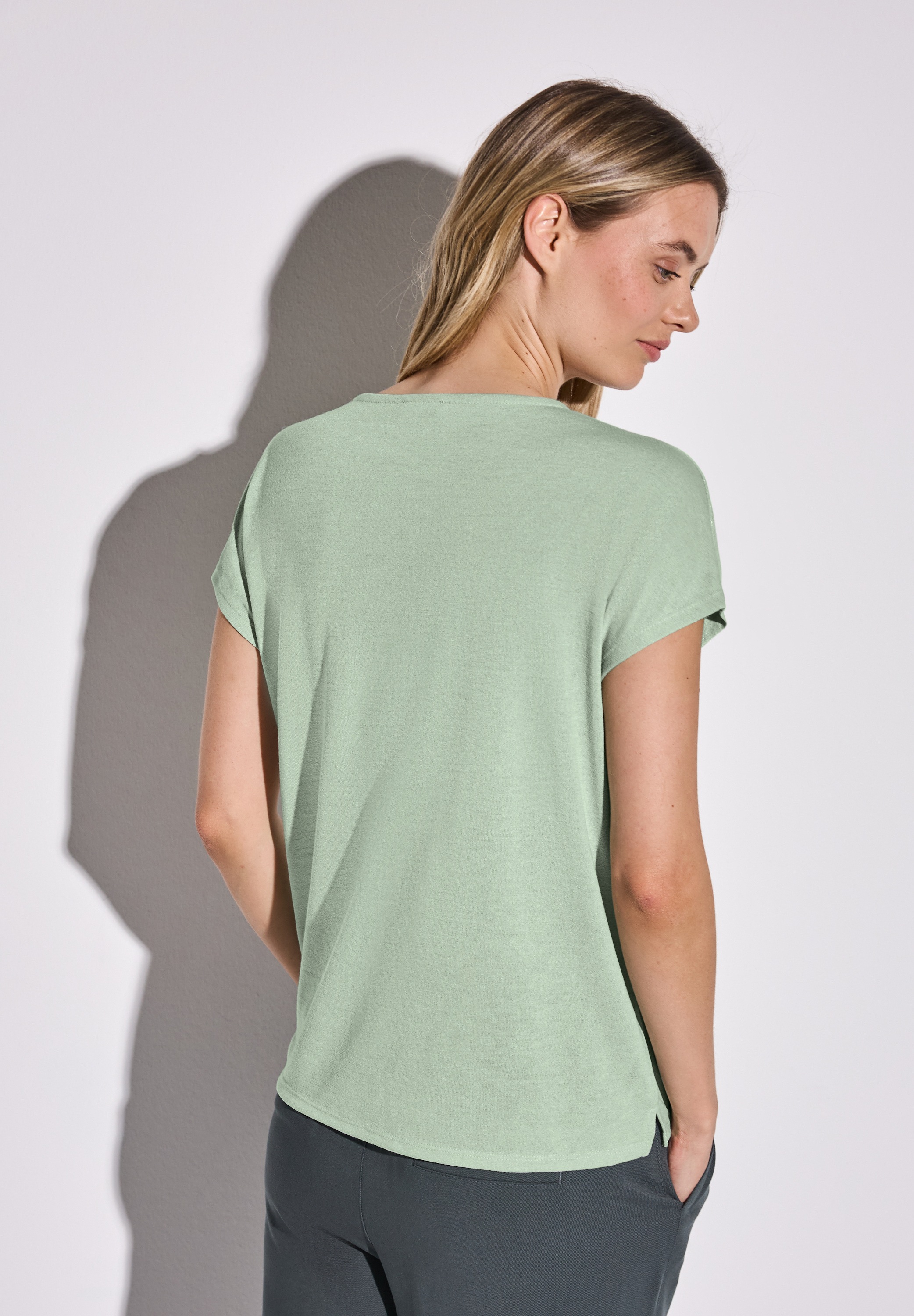 STREET ONE T-Shirt, mit Seitlichen Einschlitzen am Saum günstig online kaufen