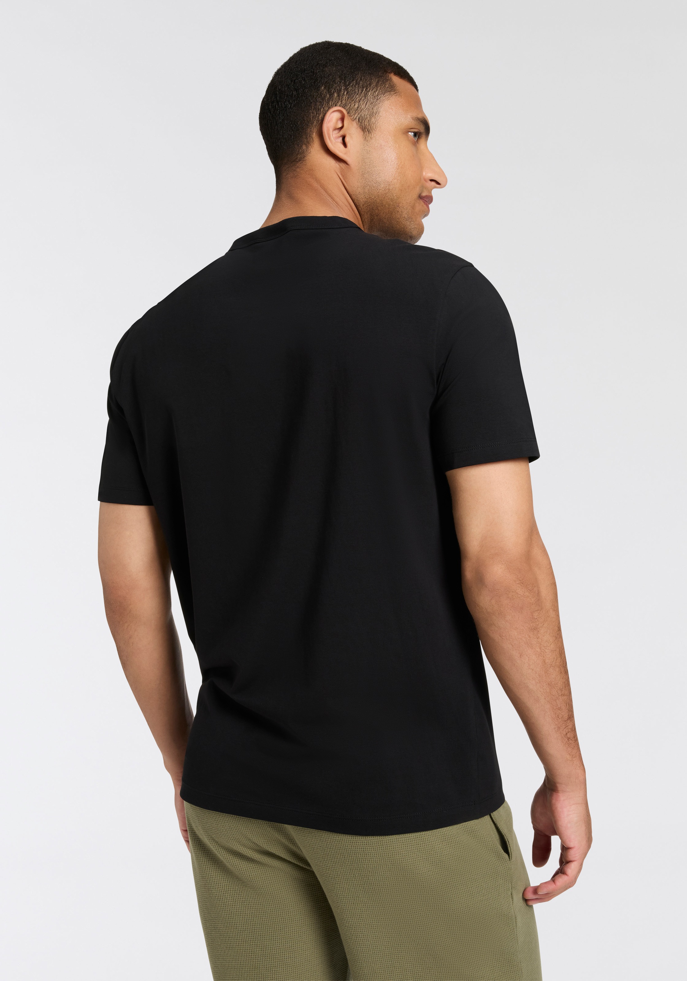 Thumbnail - HUGO Blue T-Shirt "BLUE Naolo" Packung, 2 Stk. mit Markenlabel am Saum