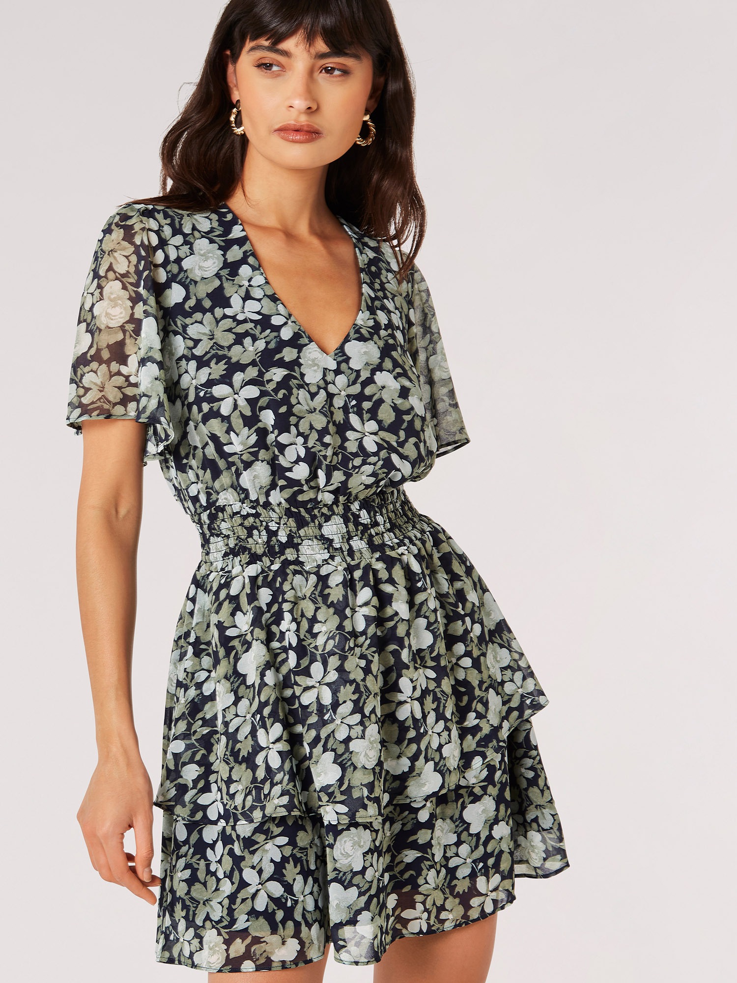 Apricot Minikleid "Florales Stufenkleid" mit Smokdetails