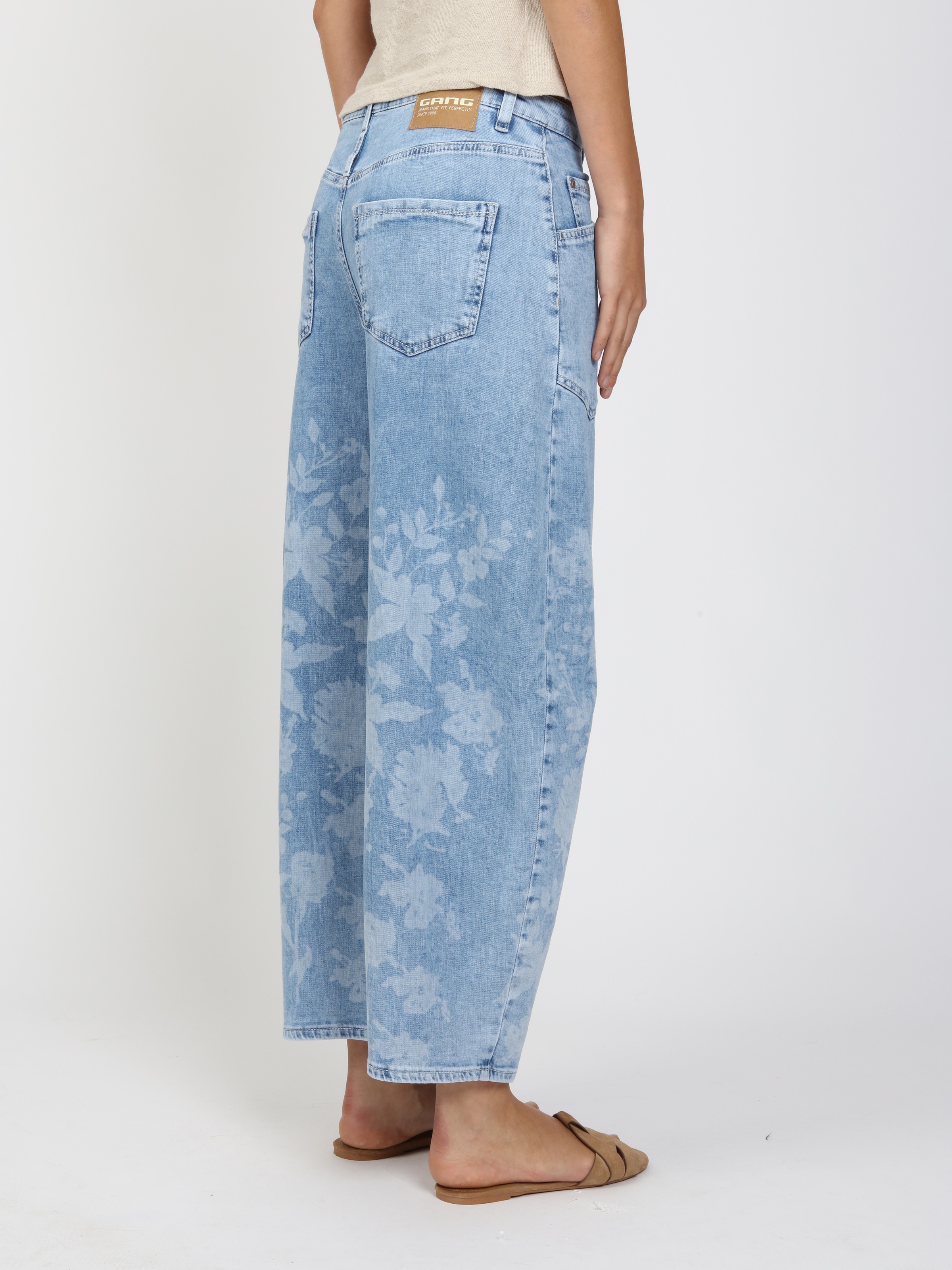 GANG Relax-fit-Jeans "94ODINA" O-Shape mit aufgesetzten Taschen günstig online kaufen