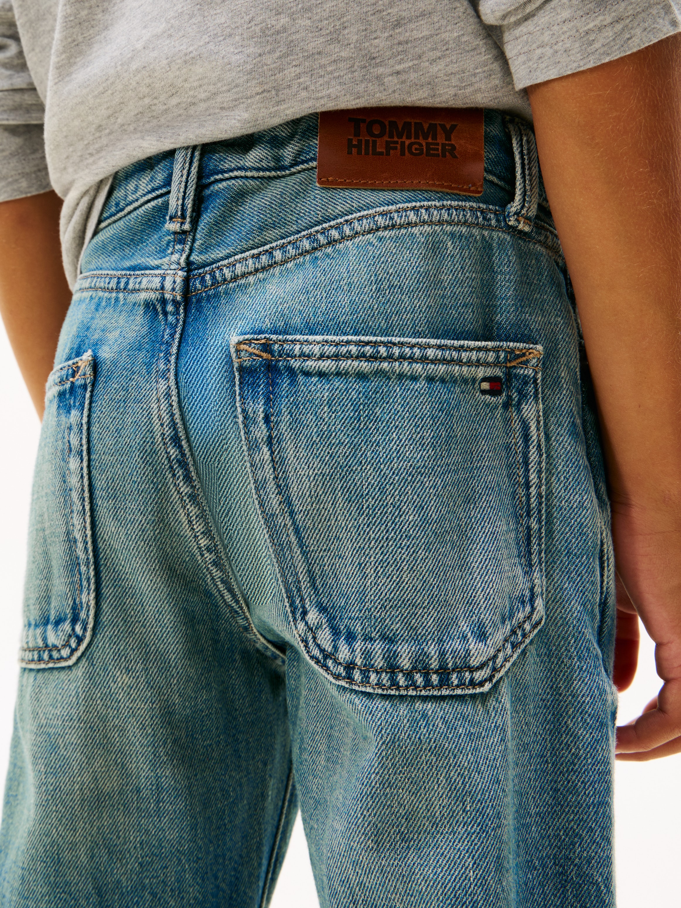Tommy Hilfiger Gerade Jeans »MODERN STRAIGHT VINTAGE DENIM« Kinder bis 16 Jahre