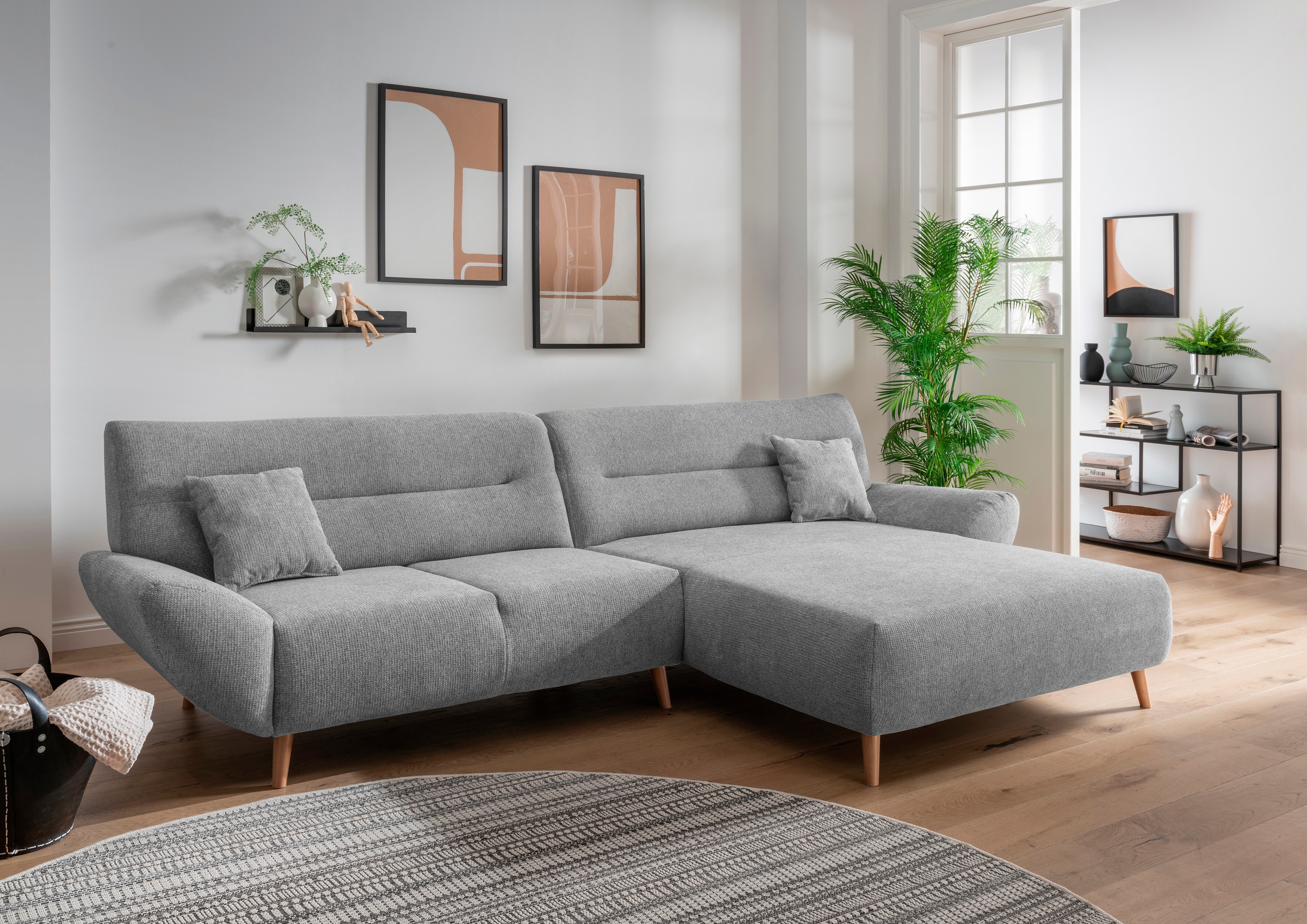 Home affaire Ecksofa "Drago, elegant und zeitlos, komfortabel, Holzfuß, L-Form, Breite 290cm" frei im Raum stellbar, inkl. 2 Zierkissen
