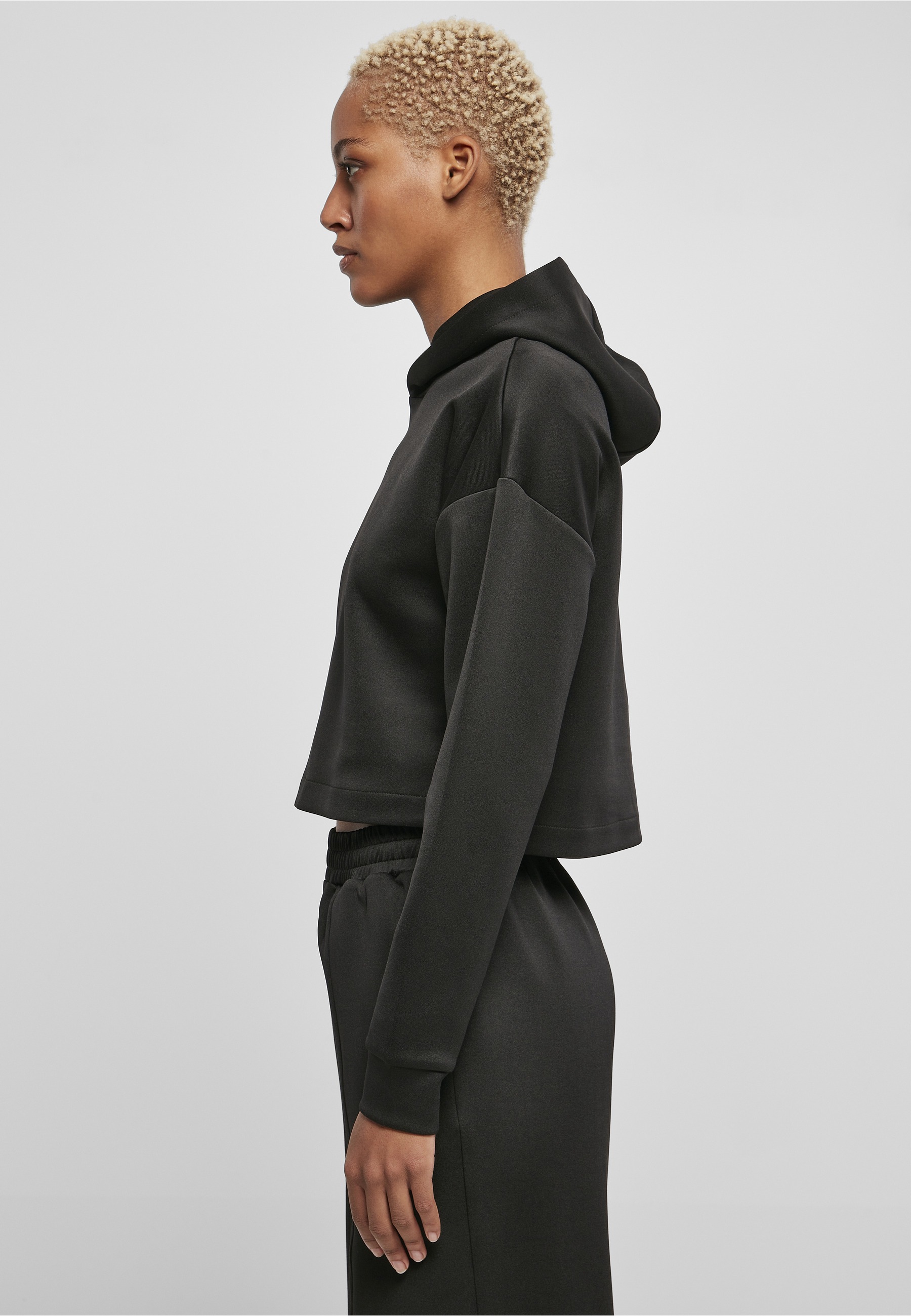 URBAN CLASSICS Hoodie »Urban Classics Damen Ladies Short Scuba Hoody«, 1 Stk.
