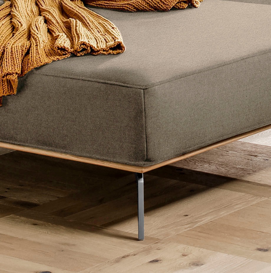 Thumbnail - W.SCHILLIG Ecksofa "run, Designsofa, bequem, L-Form", mit elegantem Holzsockel, Füße in Chrom glänzend, Breite 299 cm