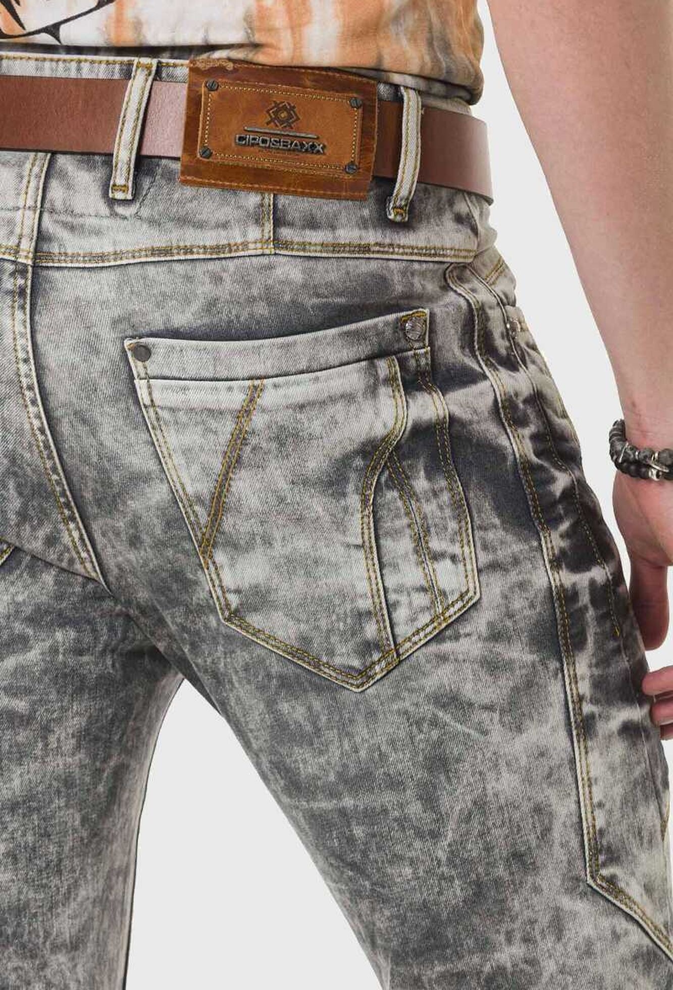 Cipo & Baxx 5-Pocket-Jeans »Cipo & Baxx Jeans« mit markantem Design