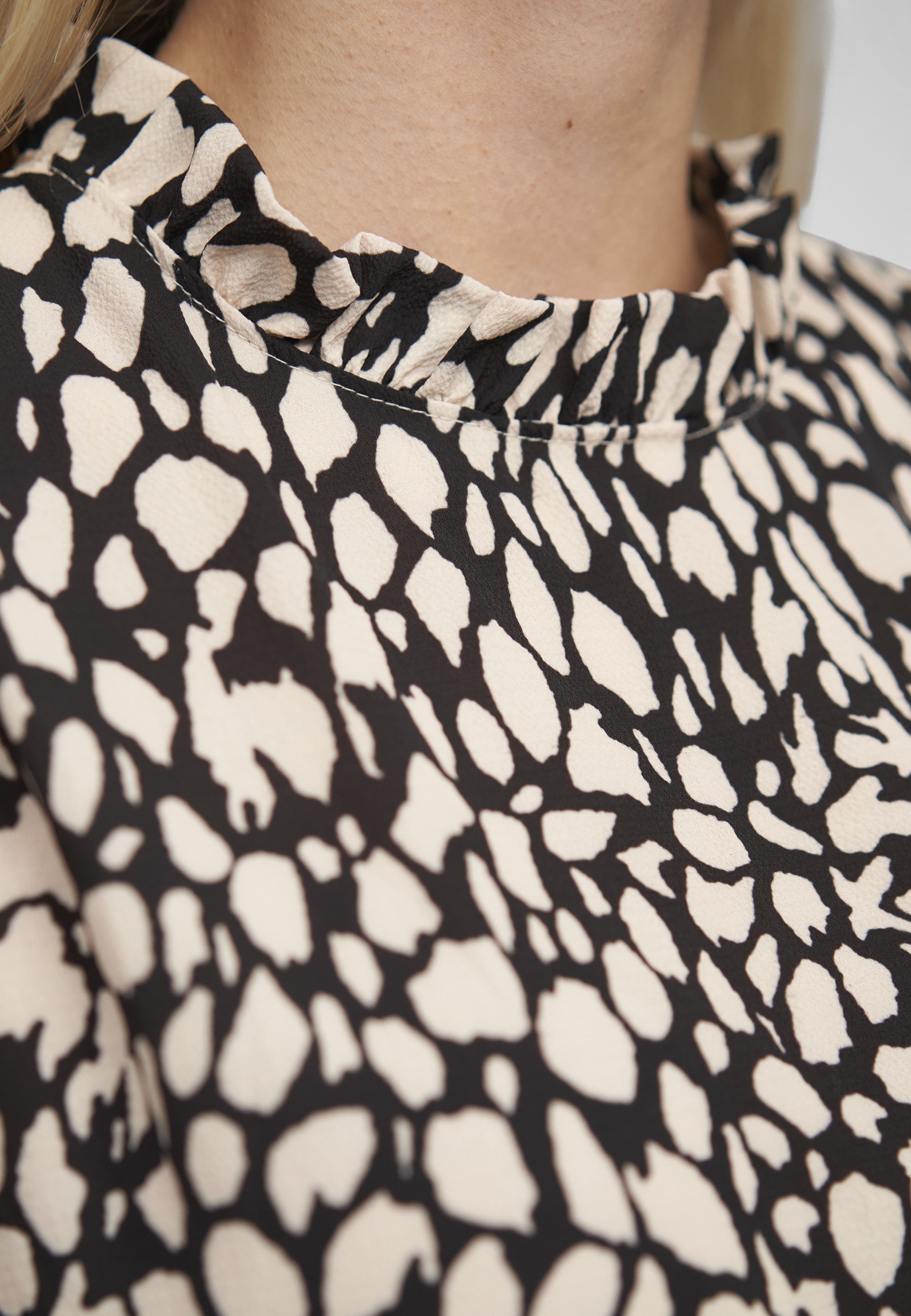 CLOUD 5IVE Shirtkleid »CLOUD 5IVE Maxi Dress with aop animal print« 1 Stk. tlg.