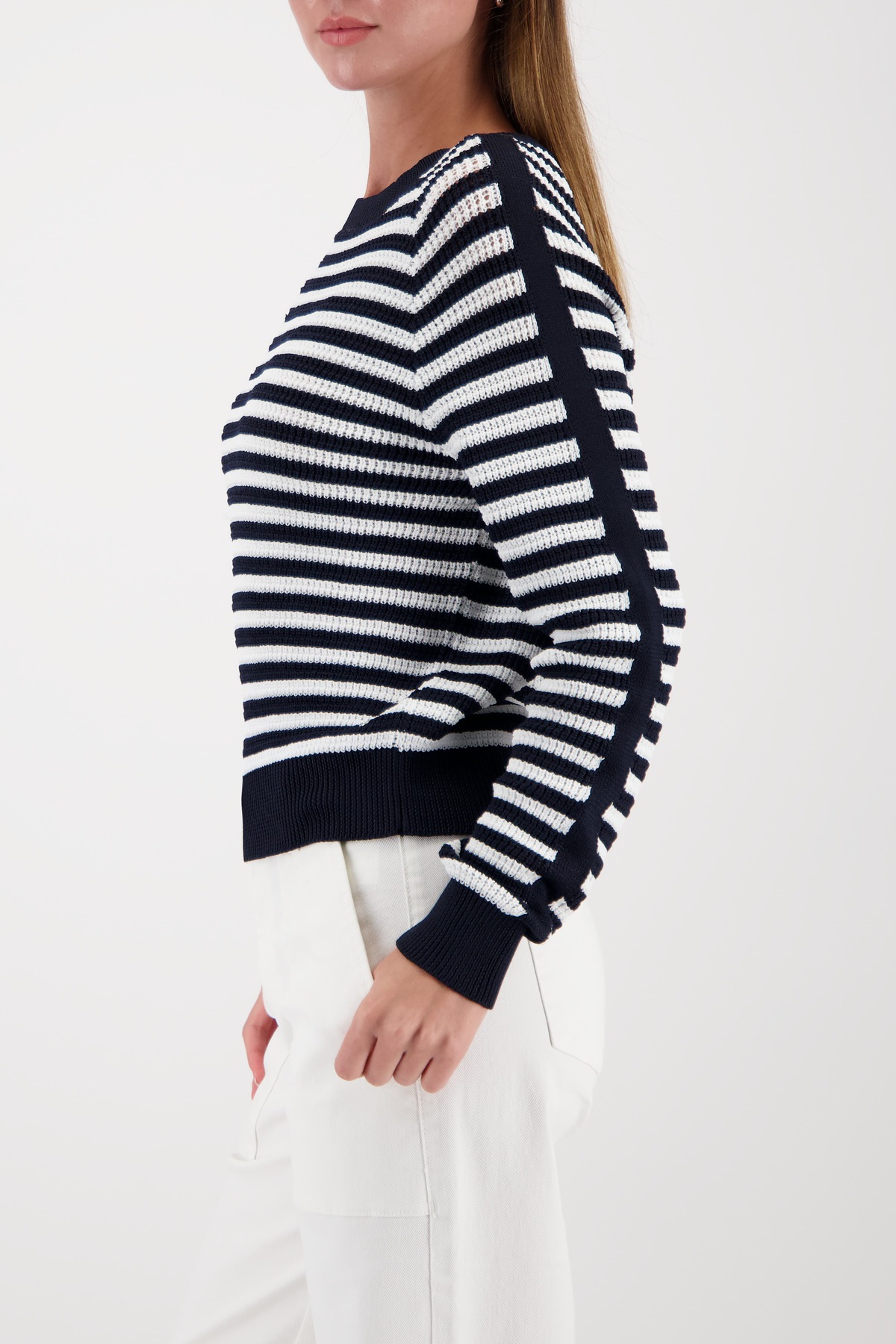 Thumbnail - Monari Strickpullover Rundhalsausschnitt, Regular Fit, Streifendetail am Ärmel