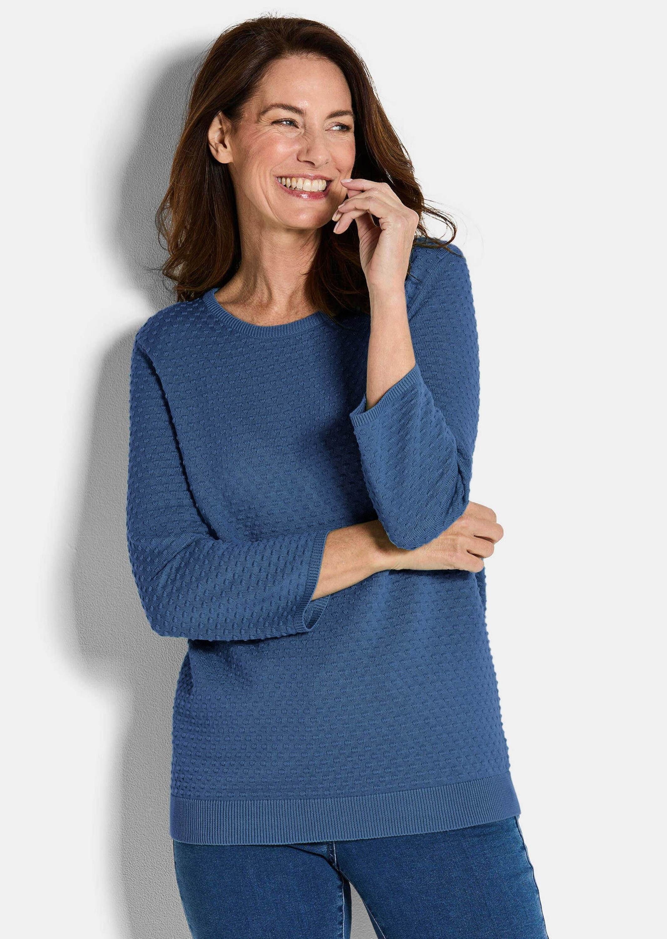 GOLDNER Rundhalspullover »Kurzgröße Strickpullover mit Pünktchenmuster«