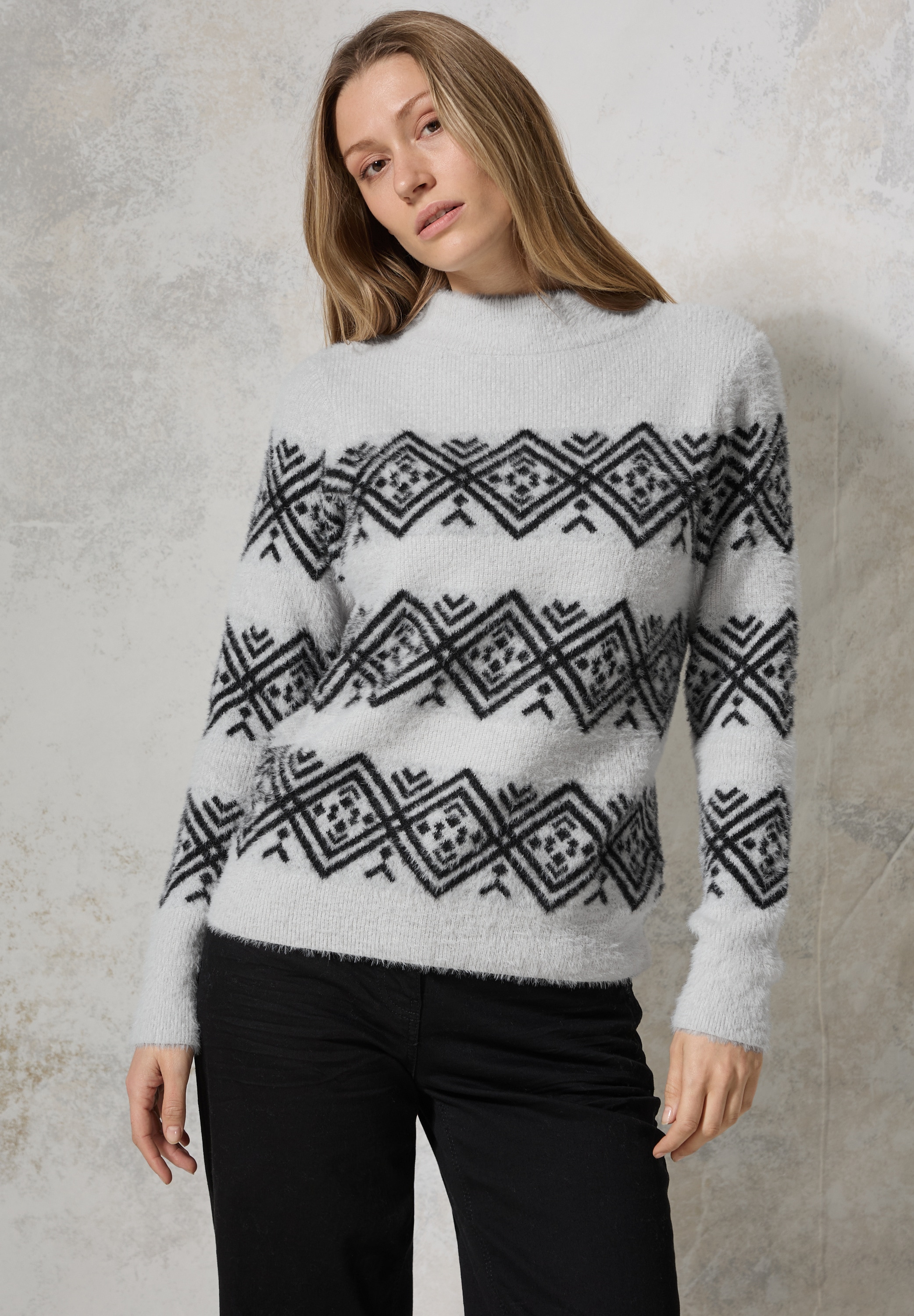 Strickpullover, mit grafischem Muster