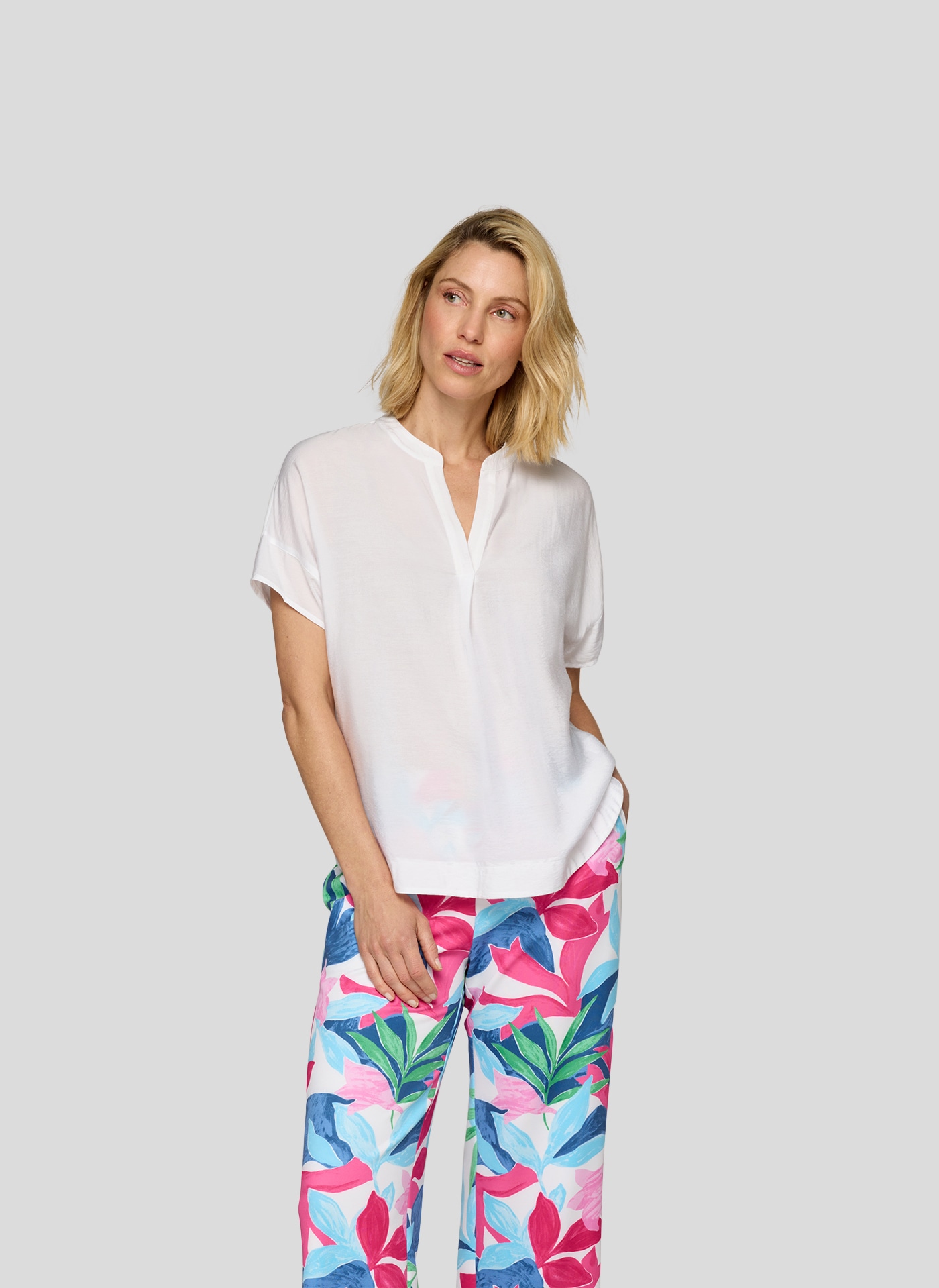 Rabe Klassische Bluse "Rabe Bluse mit Stehkragen und V-Ausschnitt" günstig online kaufen