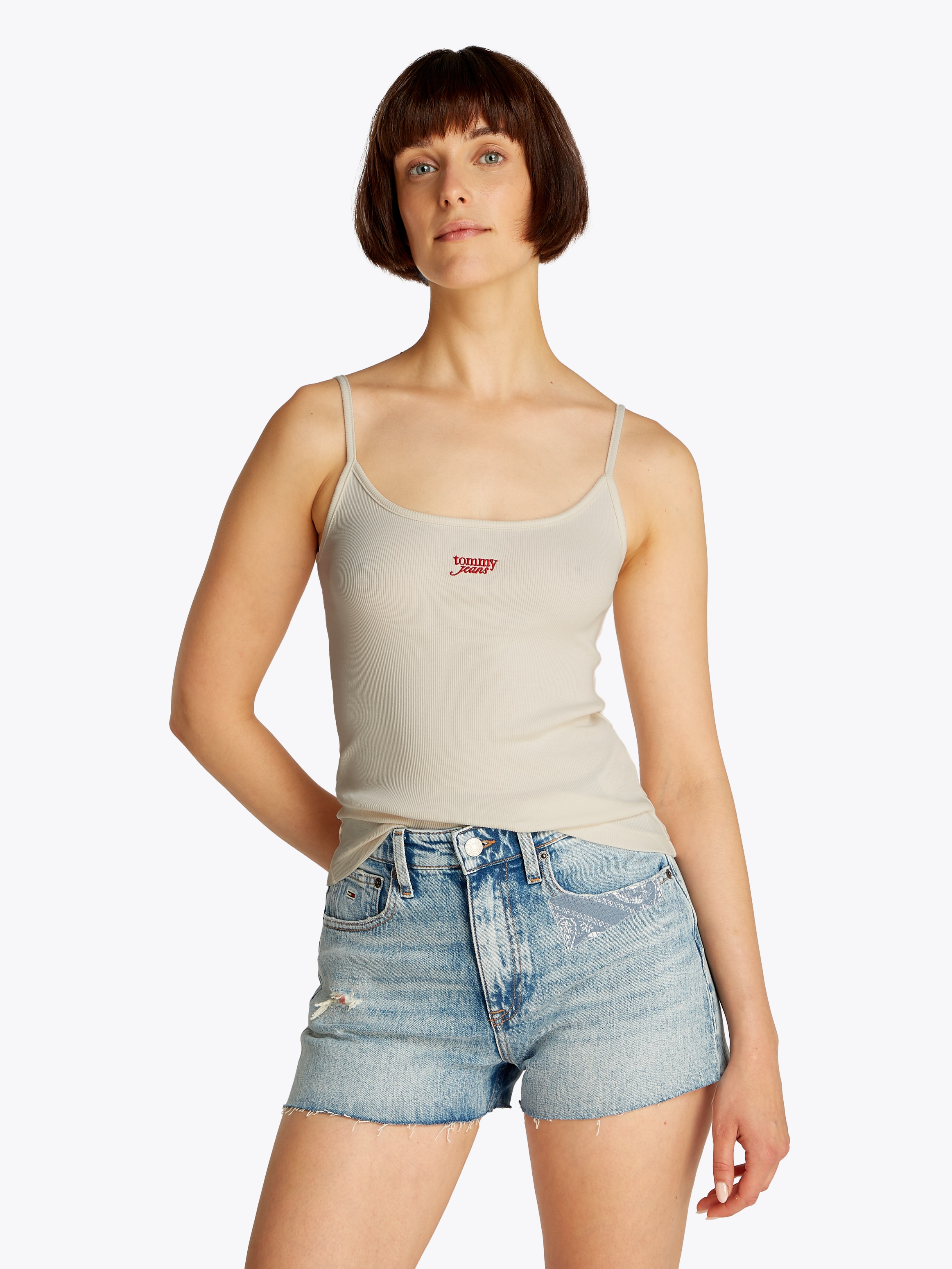 Tommy Jeans Spaghettitop "TJW SCRIPT STRAPPY TOP", in Rippoptik, mit Logoschriftzug