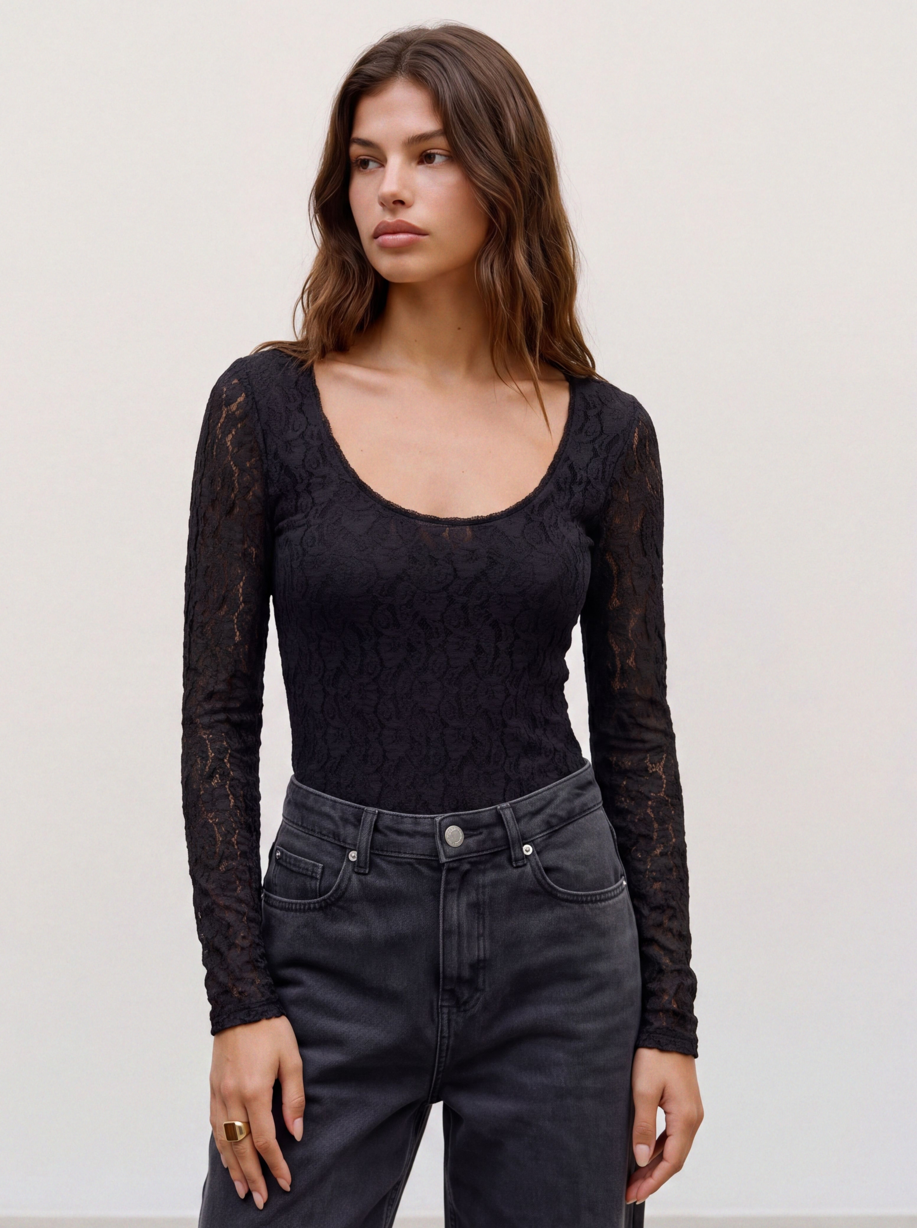 Vero Moda Langarmshirt "VMFLORA LS 2-WAY LACE TOP JRS NOOS" Materialmix, slim fit