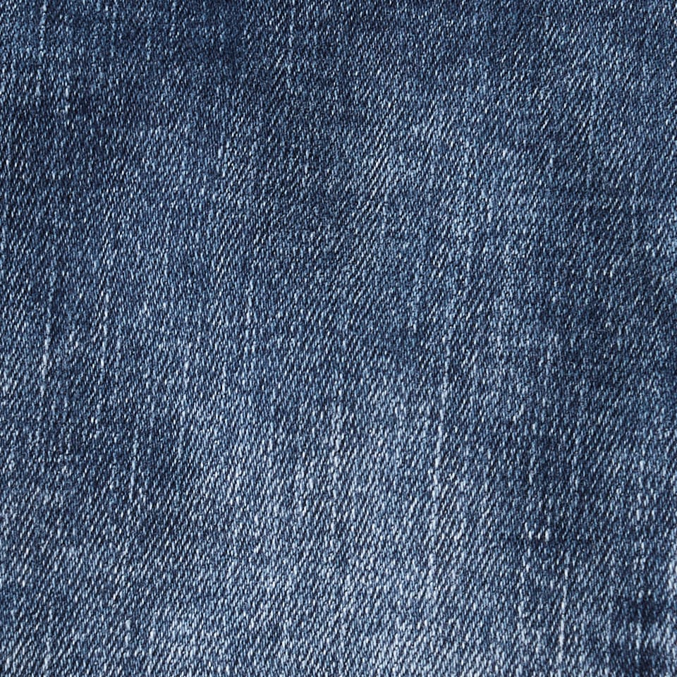 STREET ONE Comfort-fit-Jeans, in dunkelblauer Waschung