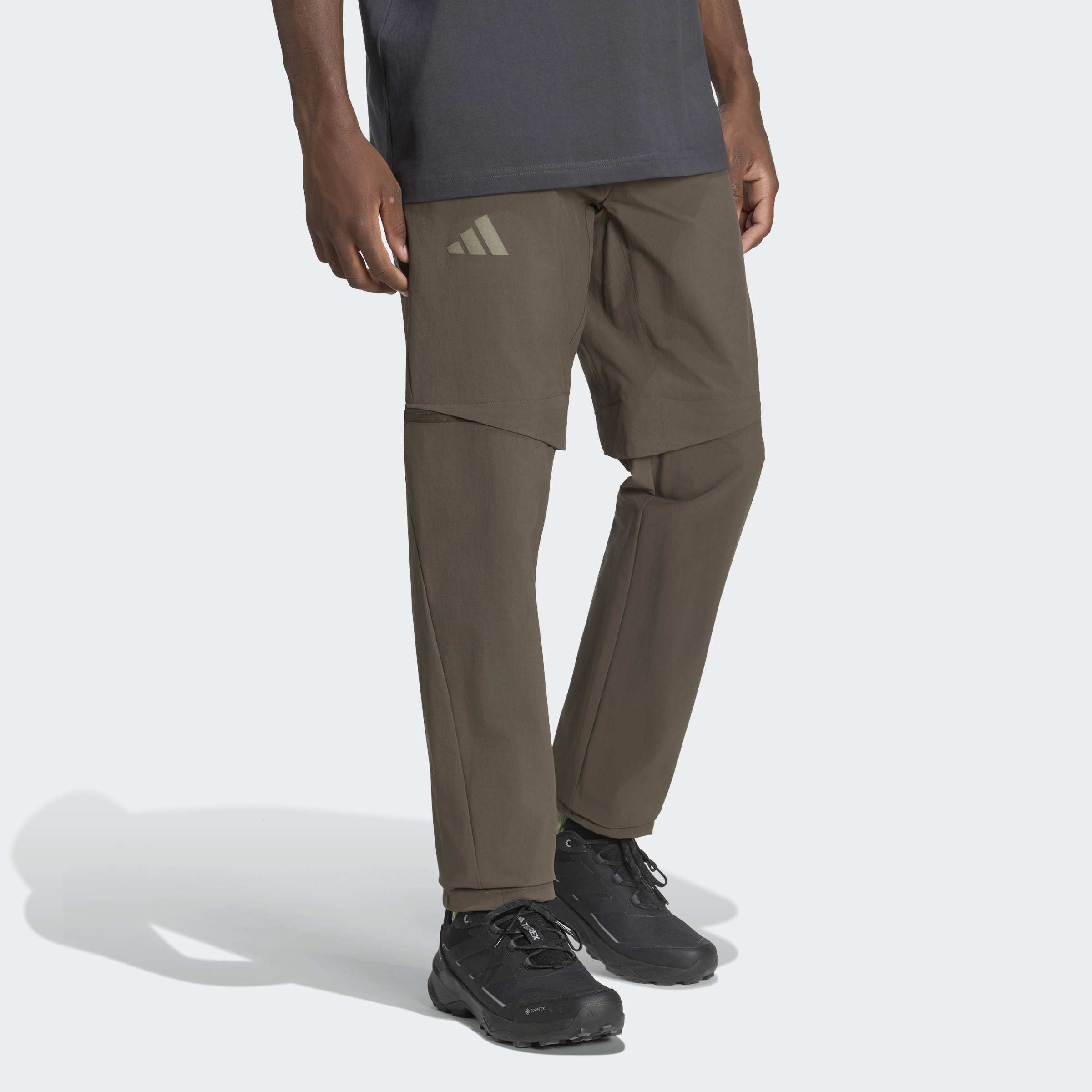 adidas TERREX Outdoorhose "MULTI ZIP OFF TRACKSUIT BOTTOMS" sportlicher Stil, mit Reißverschluss, aus Polyamid und Elasthan