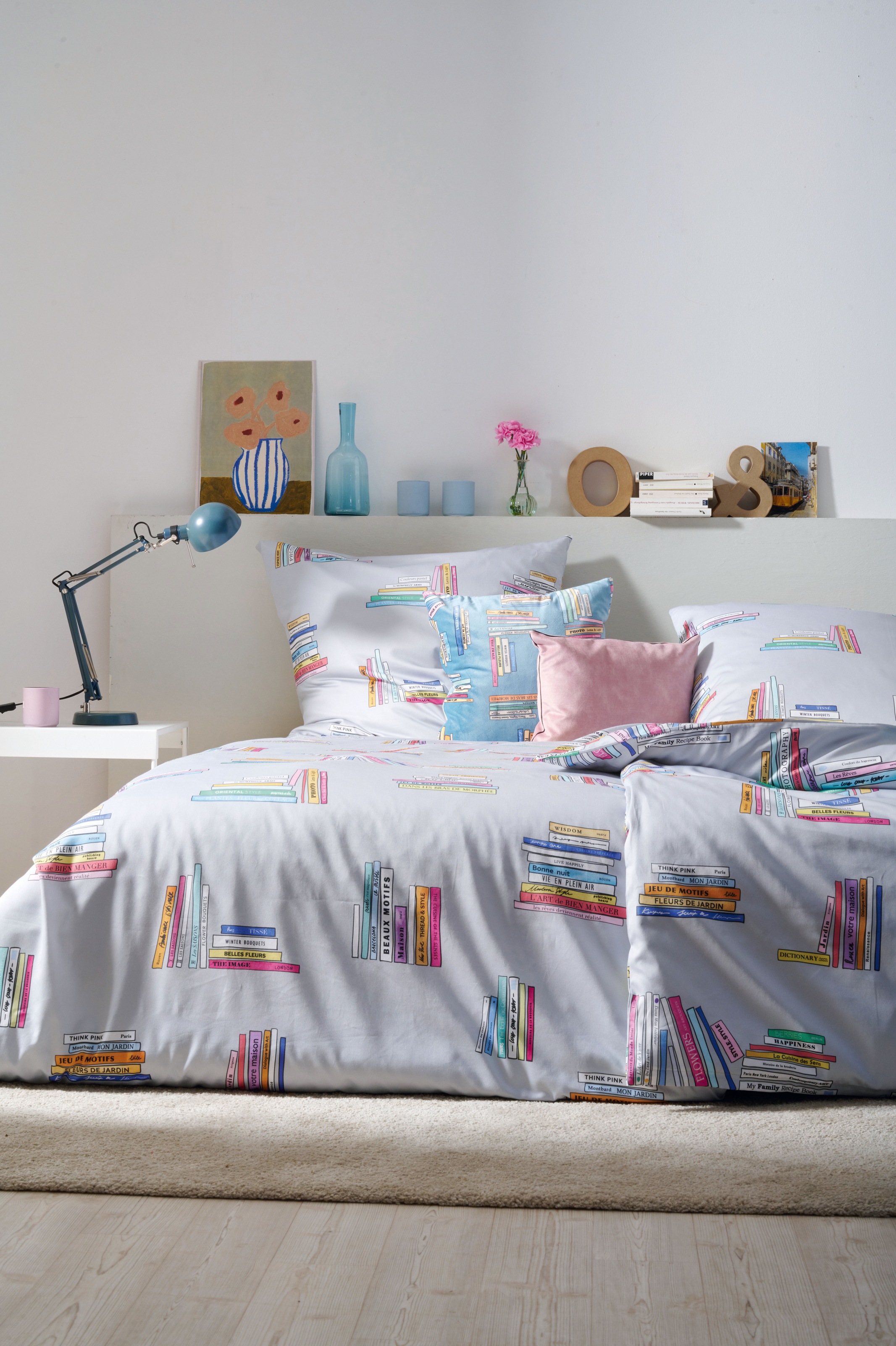 APELT Bettwäsche »Books GOTS« 2 tlg. Bettwäsche-Set mit Reißverschluss, Baumwoll-Satin, Digitaldruck